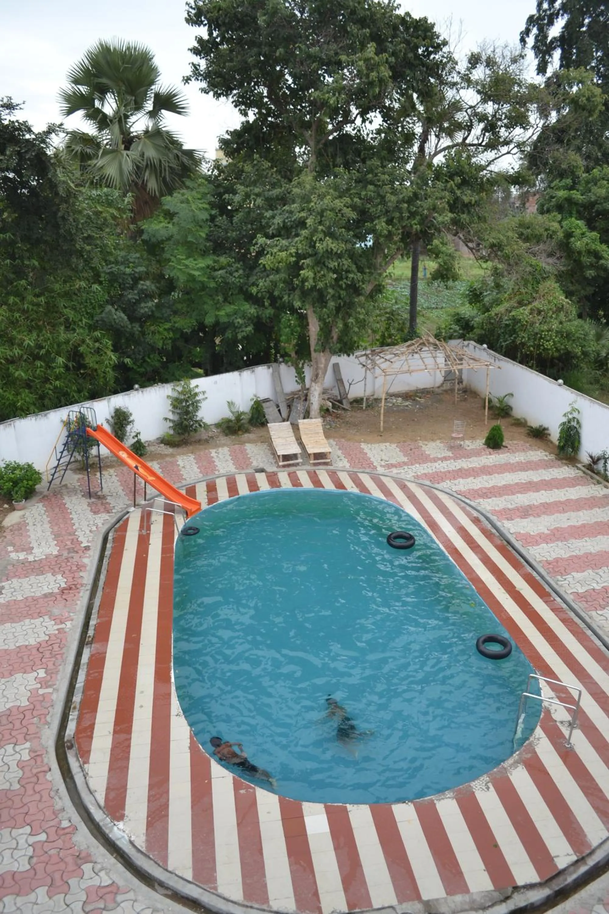 Garden view in Hotel Maurya Vihar Bodhgaya