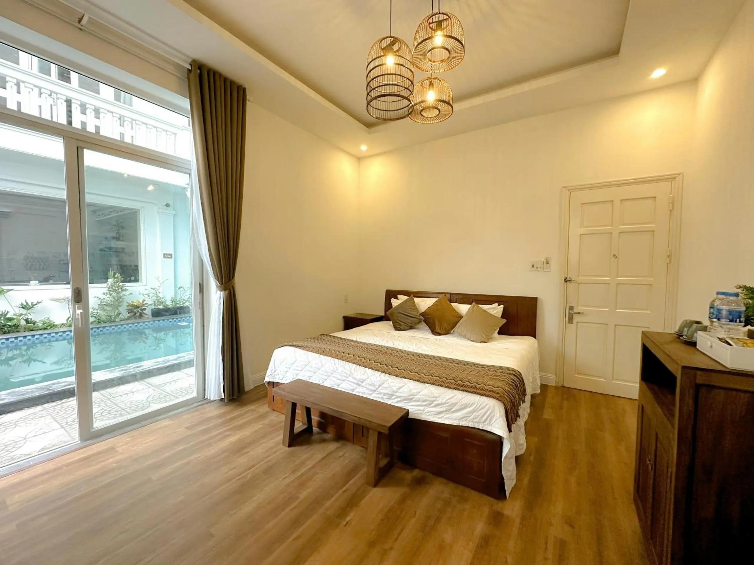 Bed in Fullhouse Hoian
