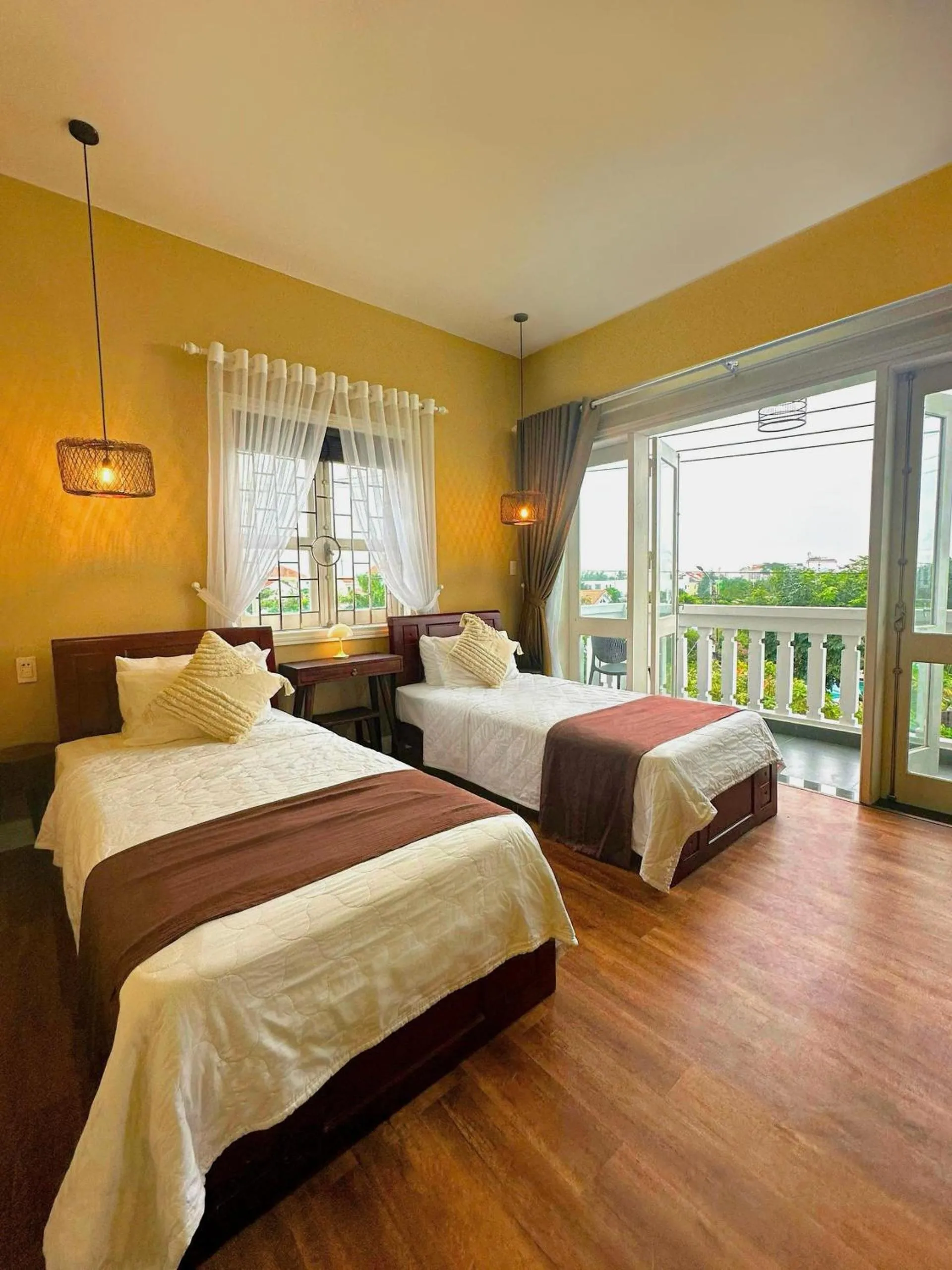 Bed in Fullhouse Hoian