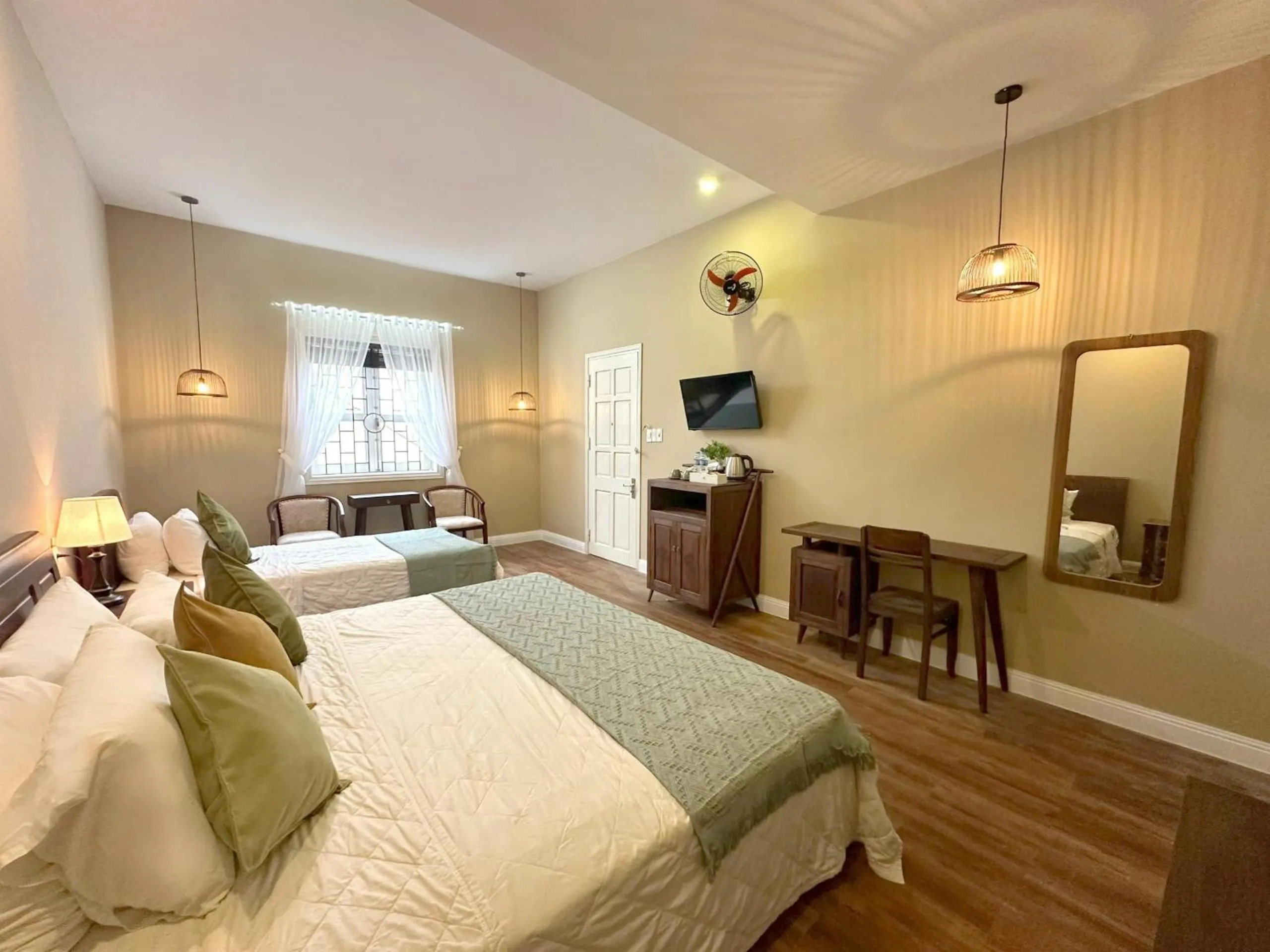 Bed in Fullhouse Hoian