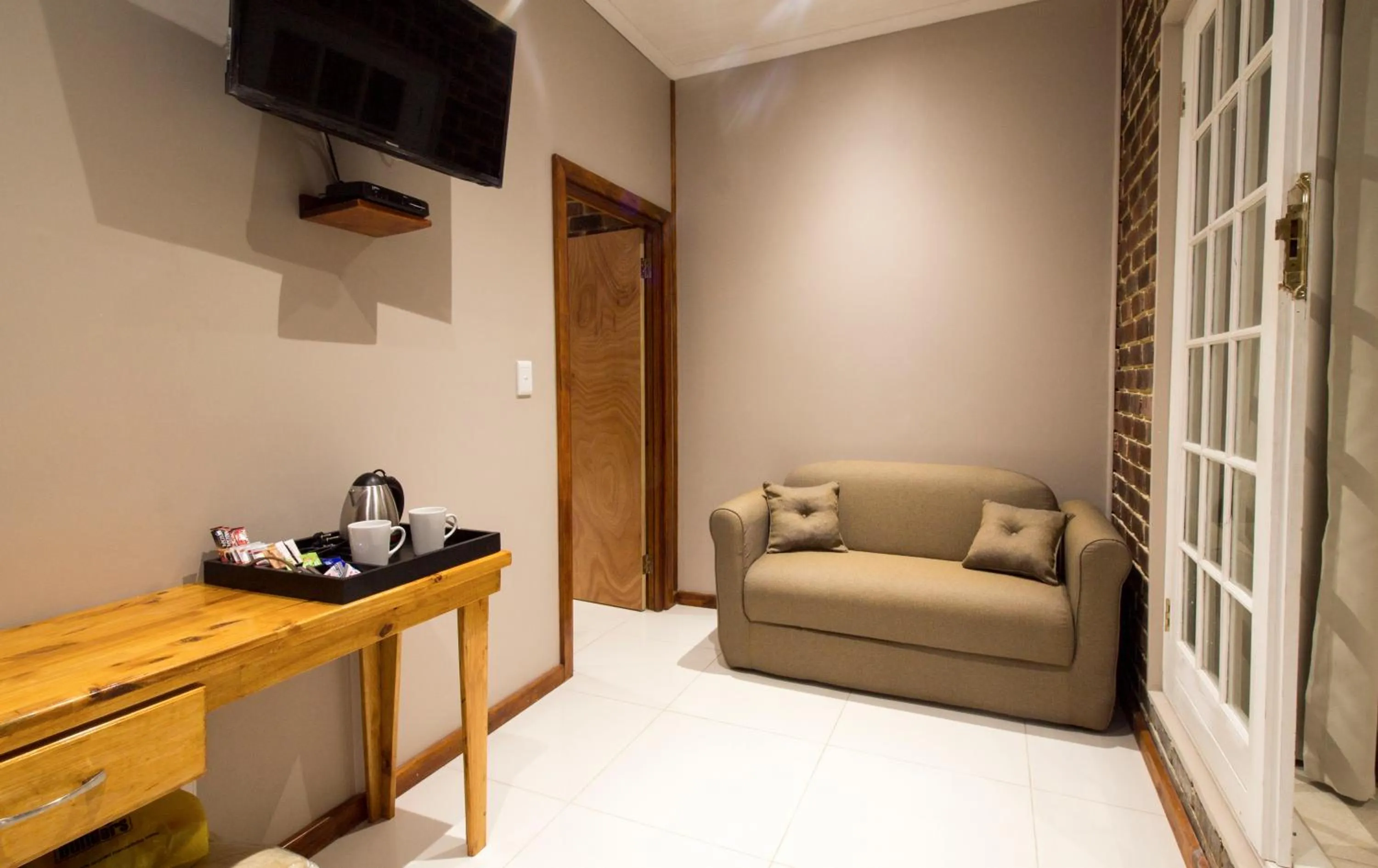 TV and multimedia in Tsitsikamma Manor