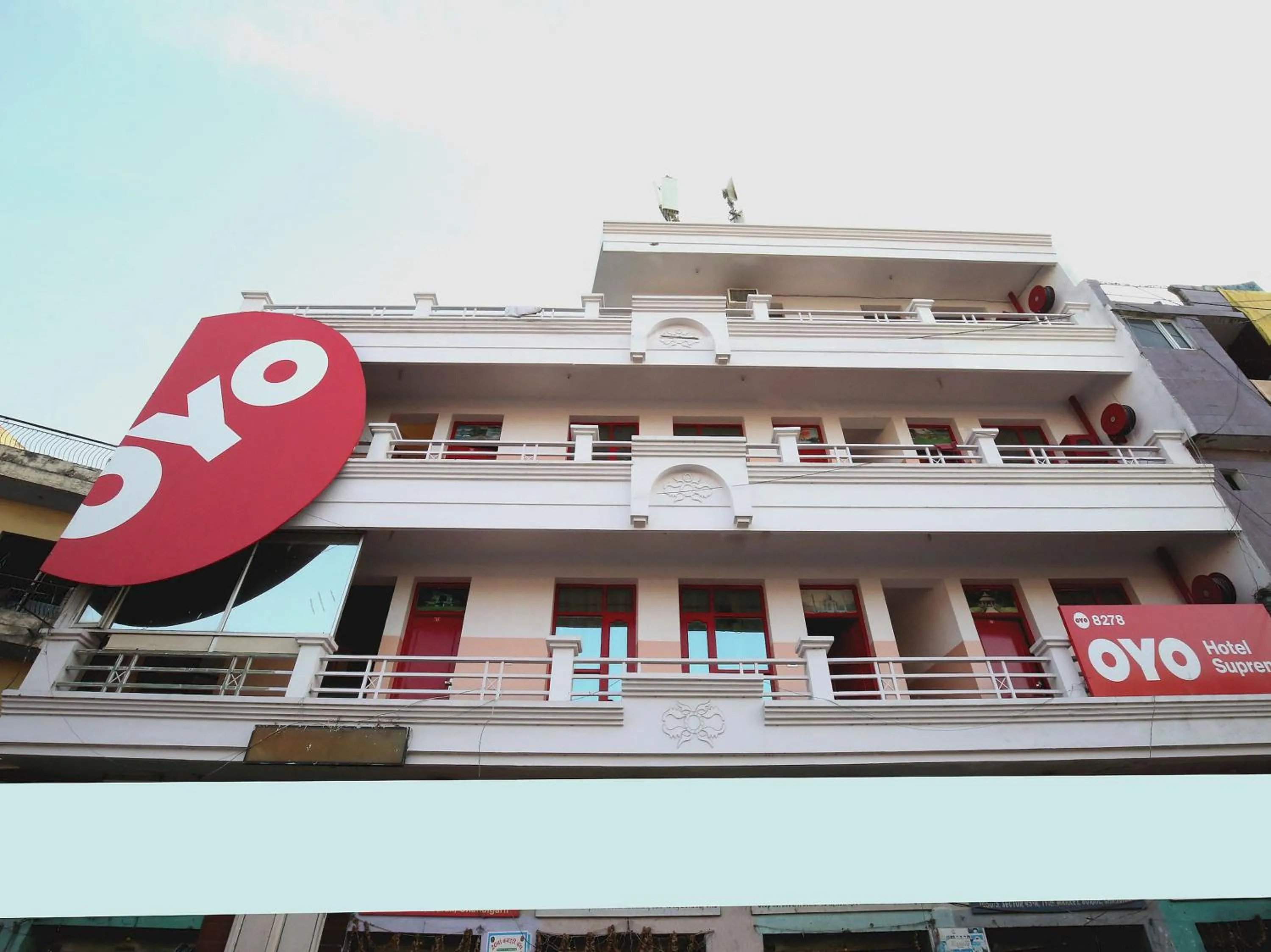 Facade/entrance in Super Hotel O Supremo