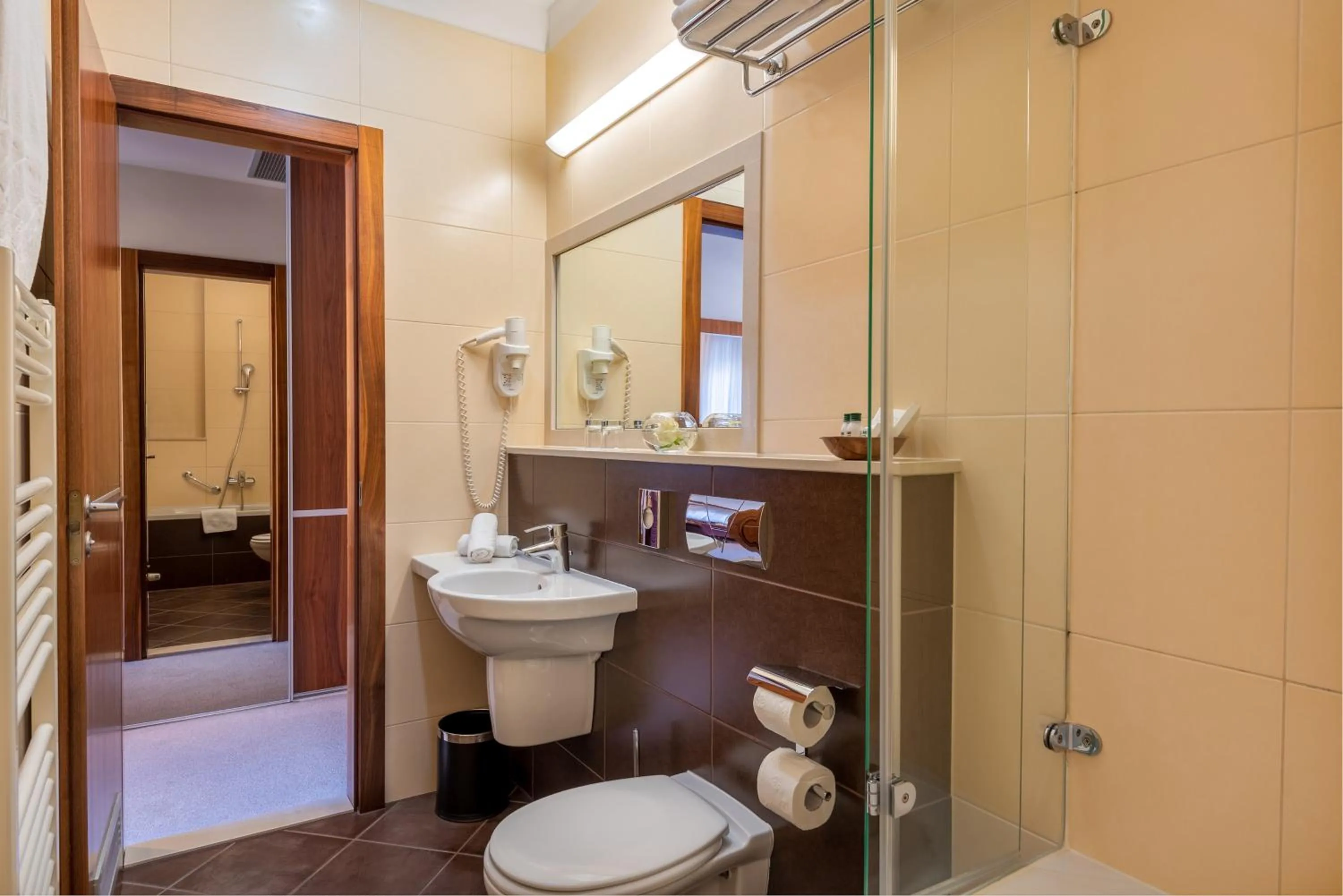 Bathroom in Hotel Plaža