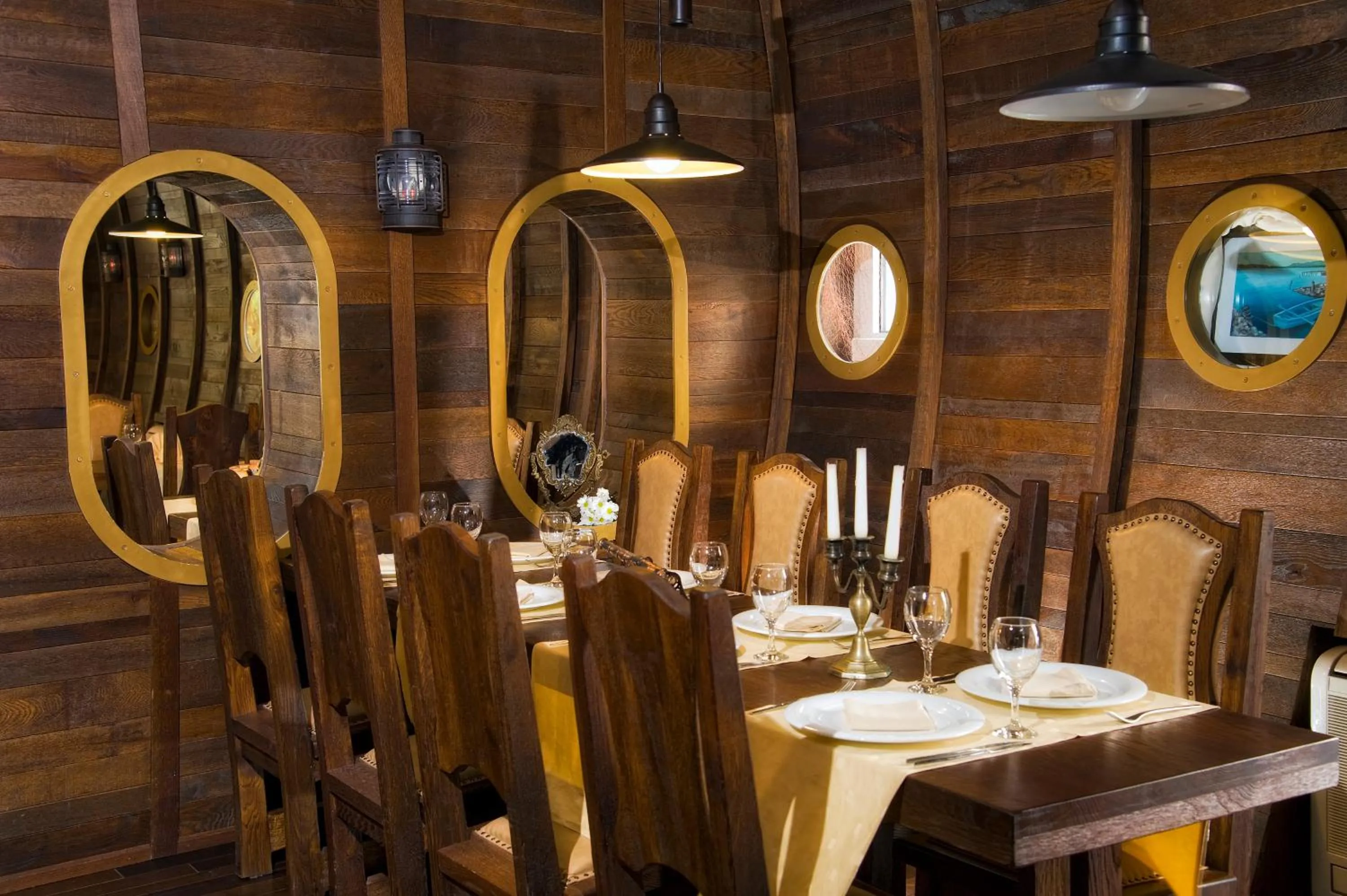 Restaurant/places to eat in Hotel Plaža