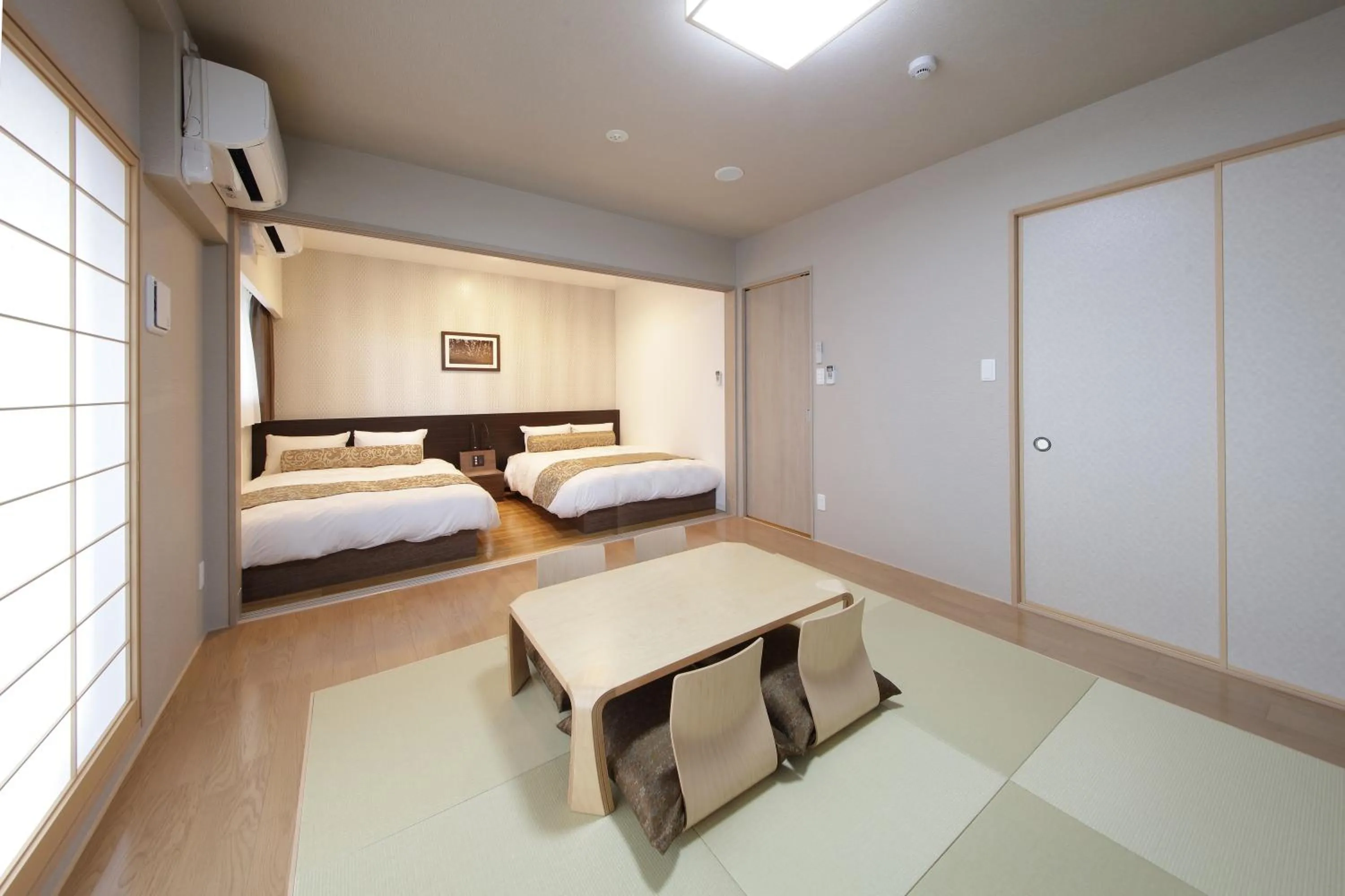 Photo of the whole room, Bed in SARASA HOTEL Shinsaibashi