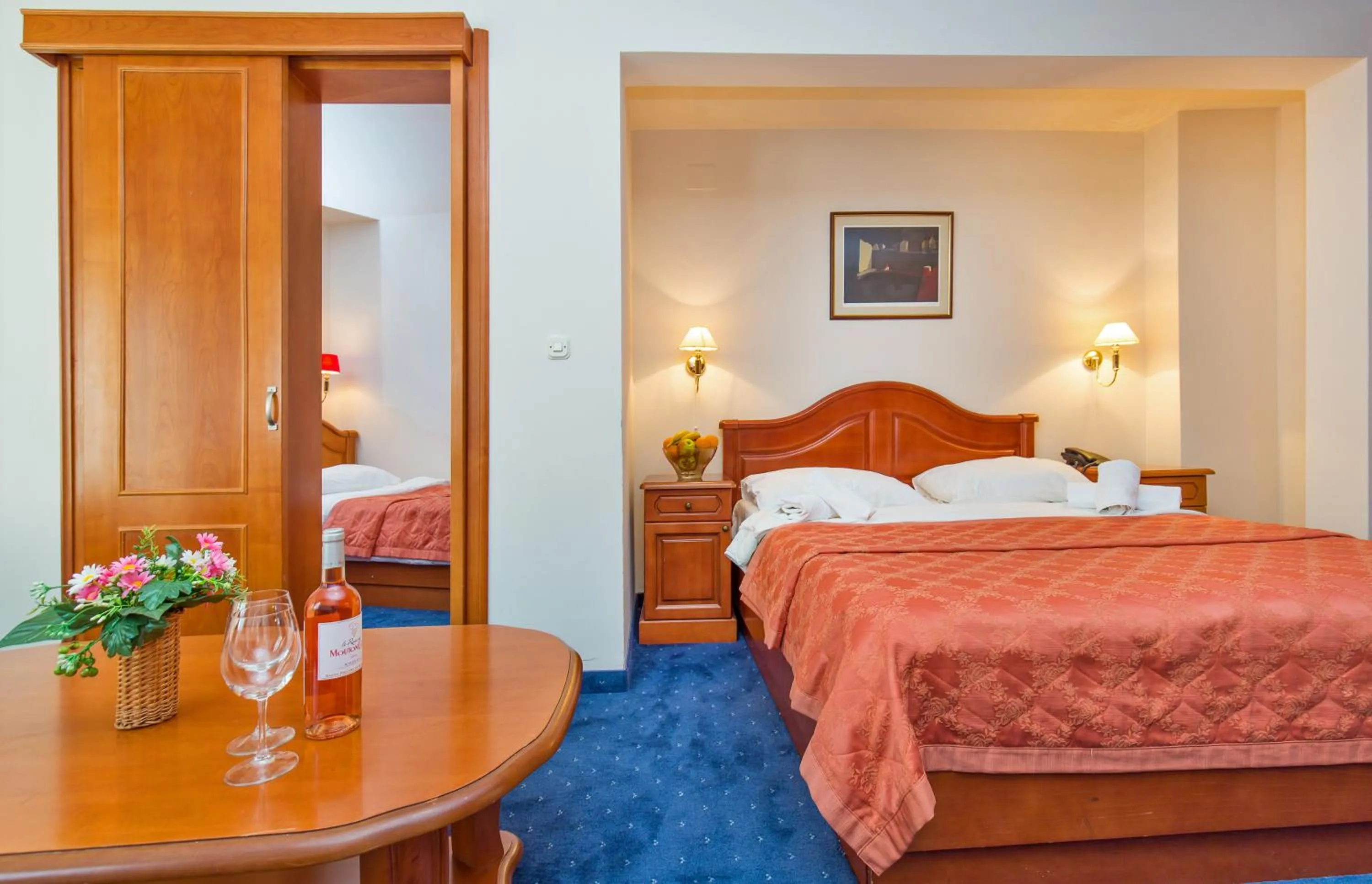 Bedroom, Bed in Hotel Dubrovnik