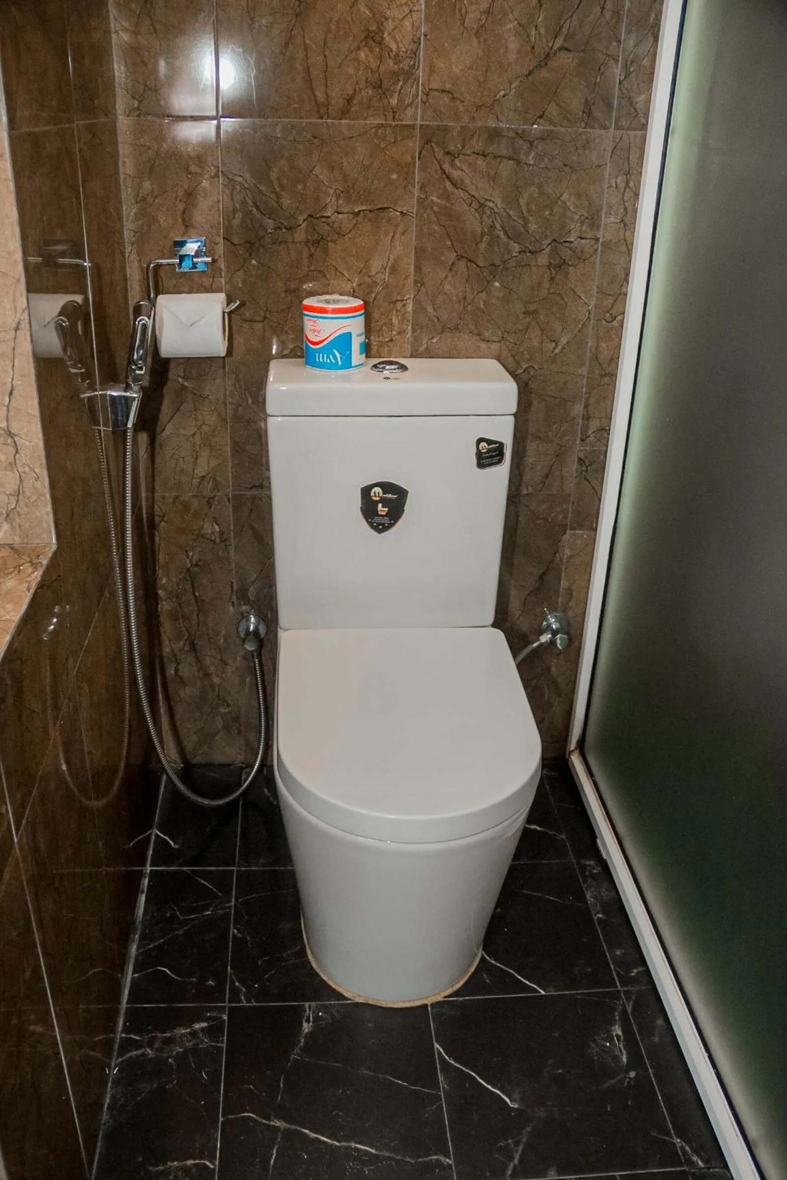 Toilet in Ella Soul Resort