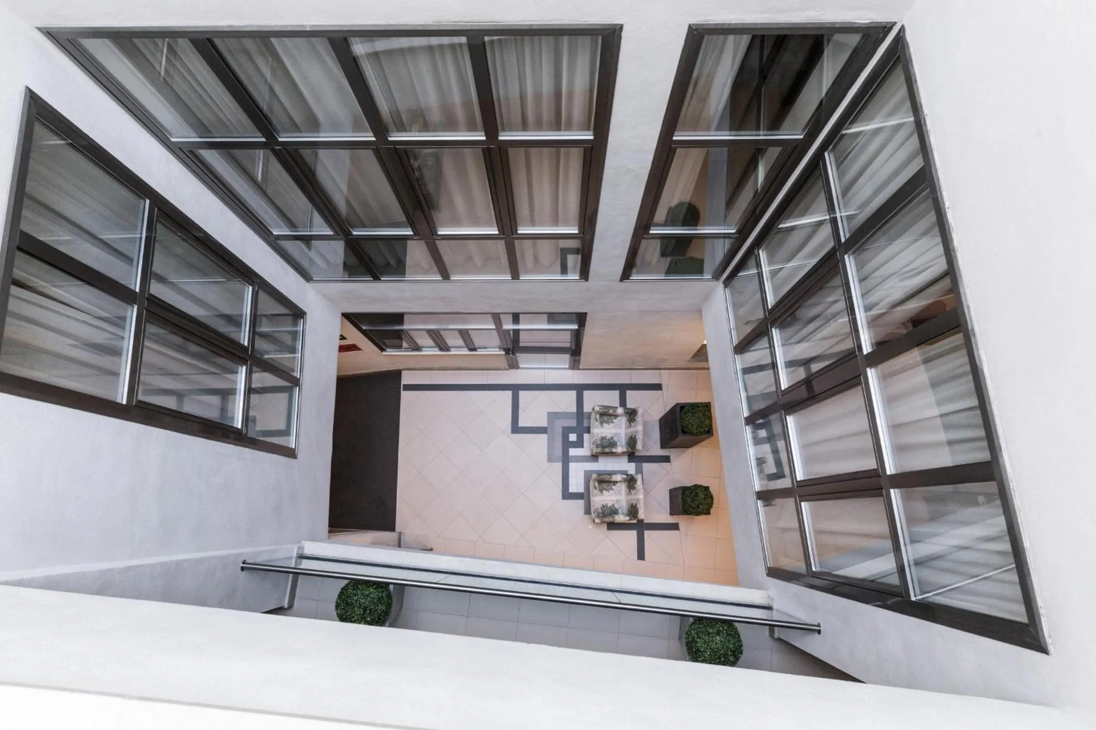 Lobby or reception in Welldone Cathedral Suites