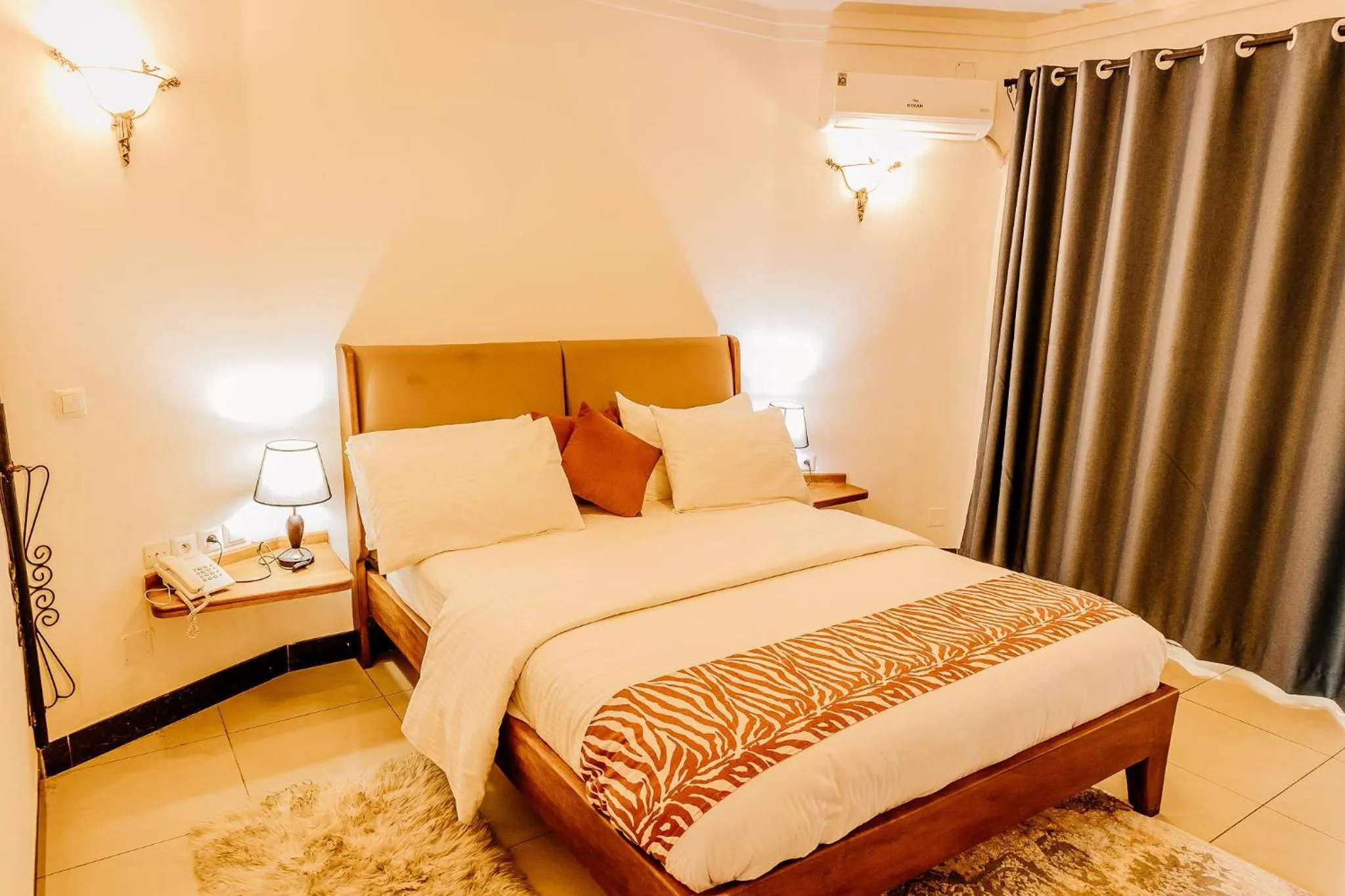 Bed in Hotel Safari Gate