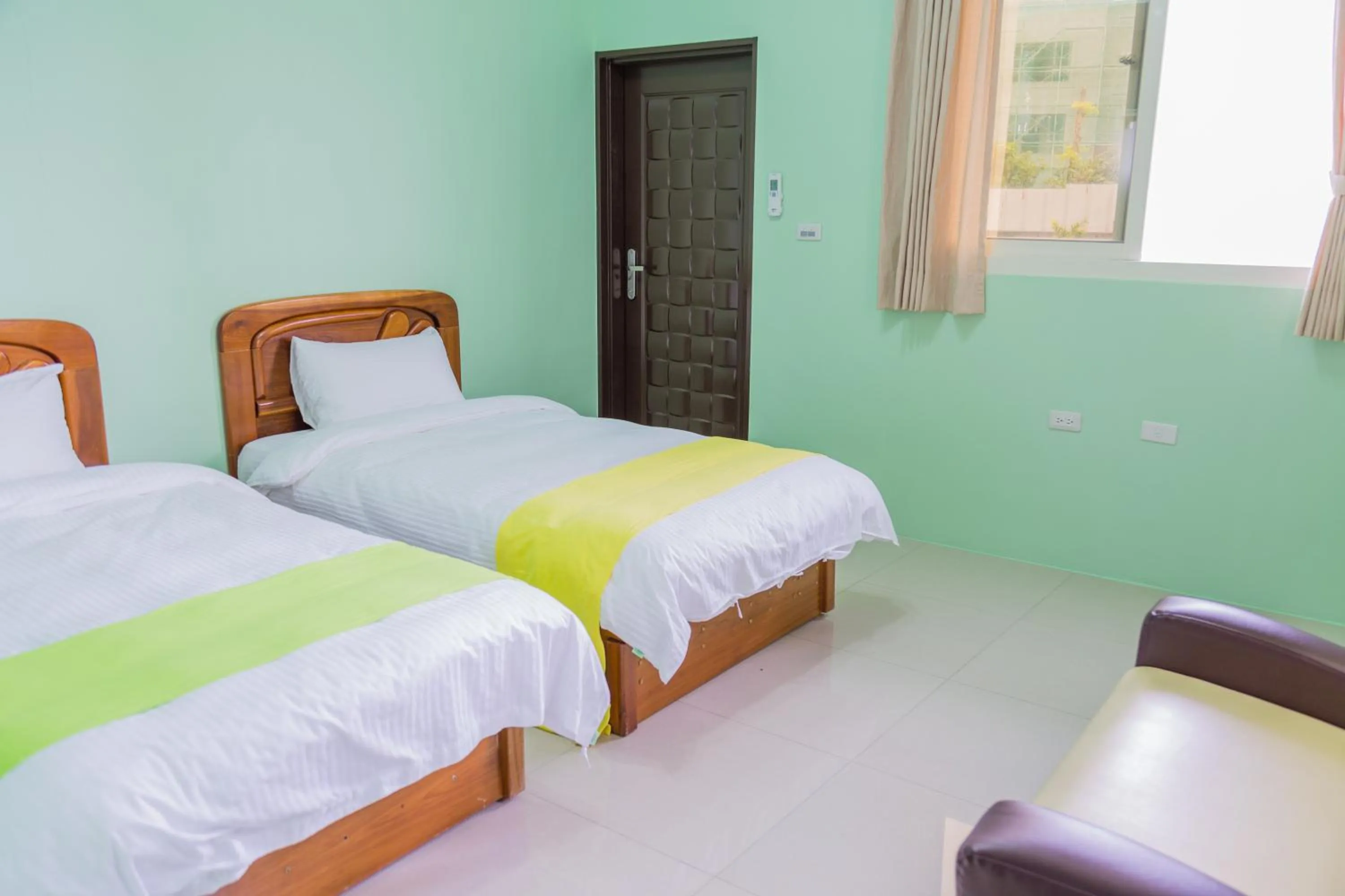 On site in Just Stay 稼軒