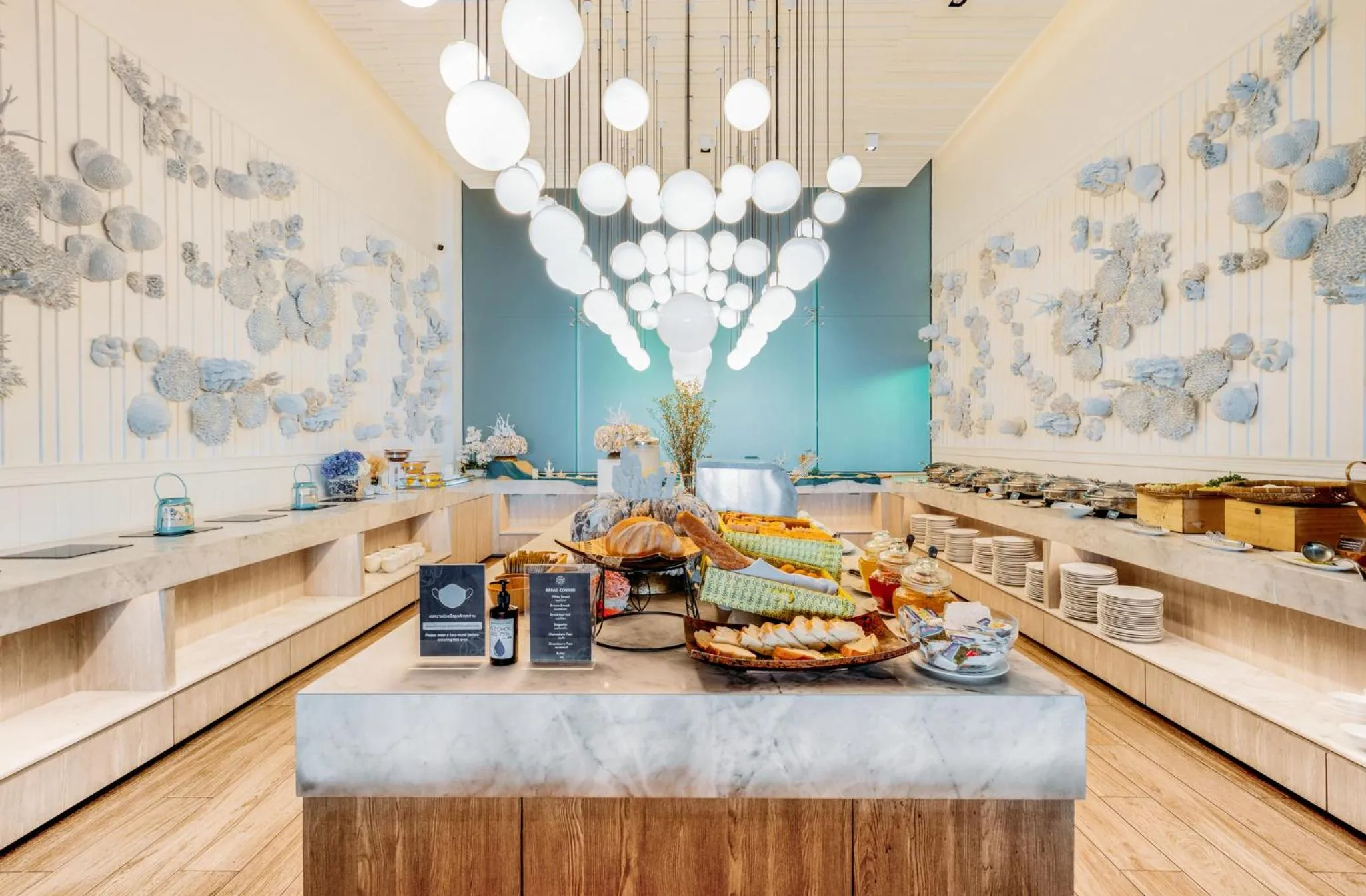 Breakfast in Hotel Tide Phuket Beachfront