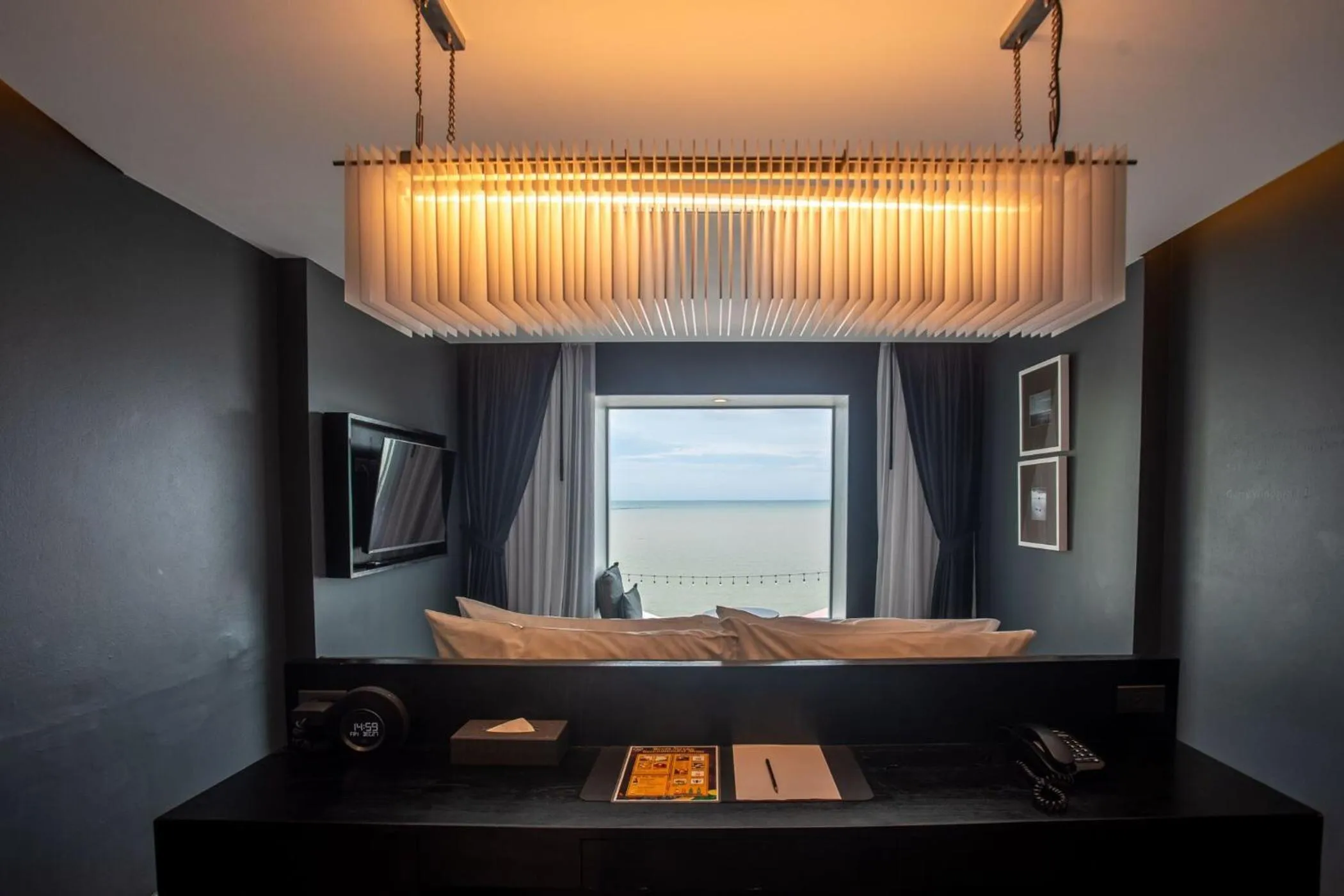 Bedroom, Bed in Hotel Tide Phuket Beachfront