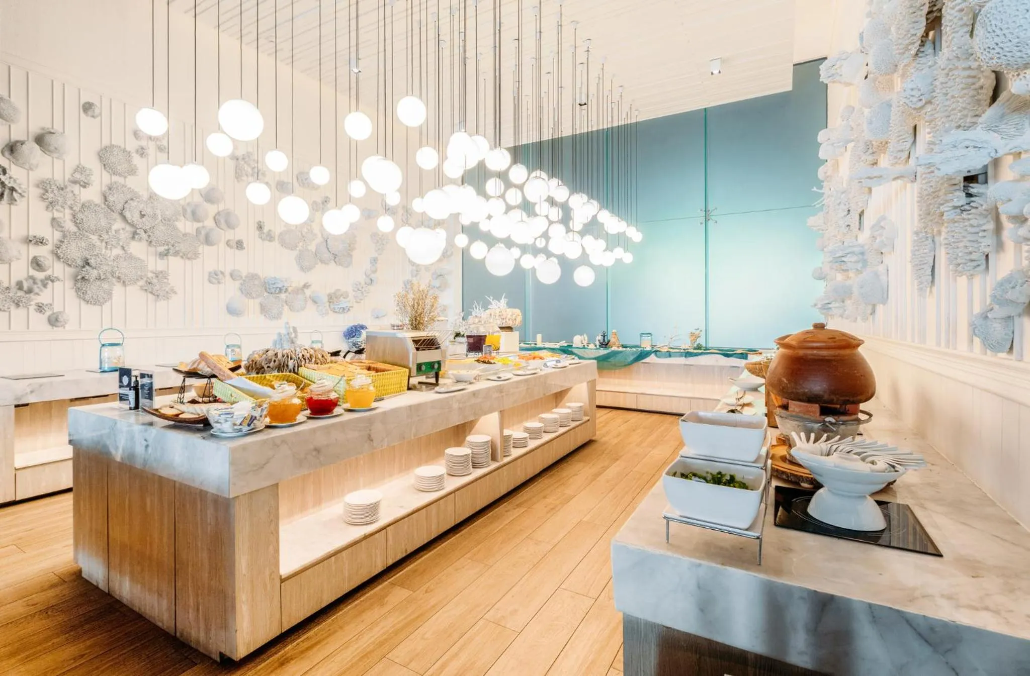 Breakfast in Hotel Tide Phuket Beachfront