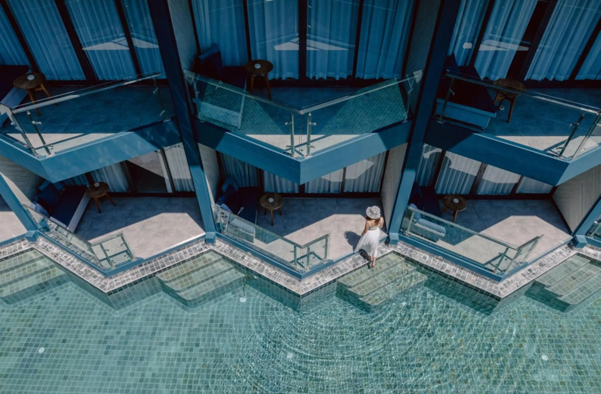 Swimming pool in Hotel Tide Phuket Beachfront