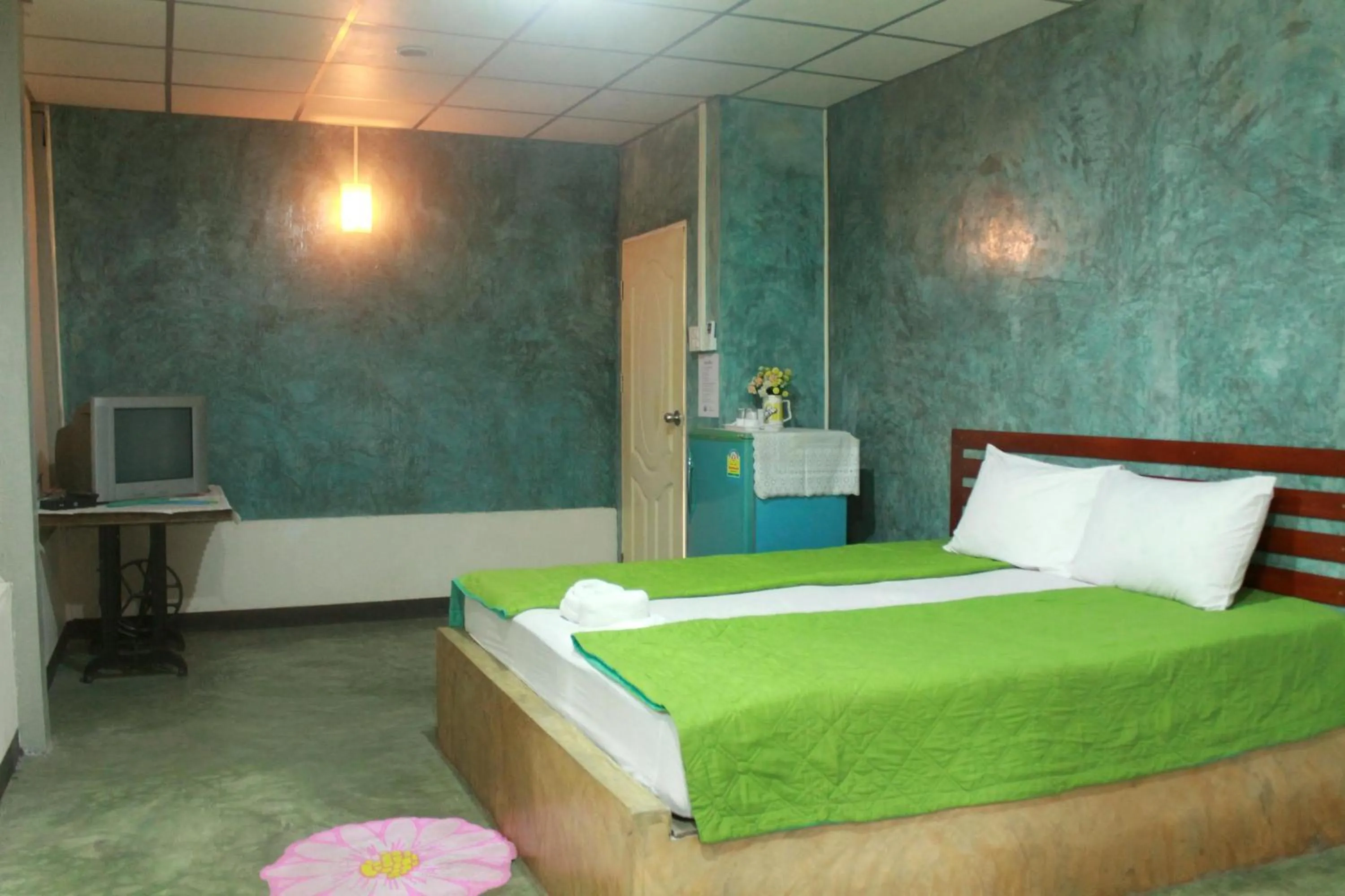 Photo of the whole room, Bed in Ban Khun Rin Homestay