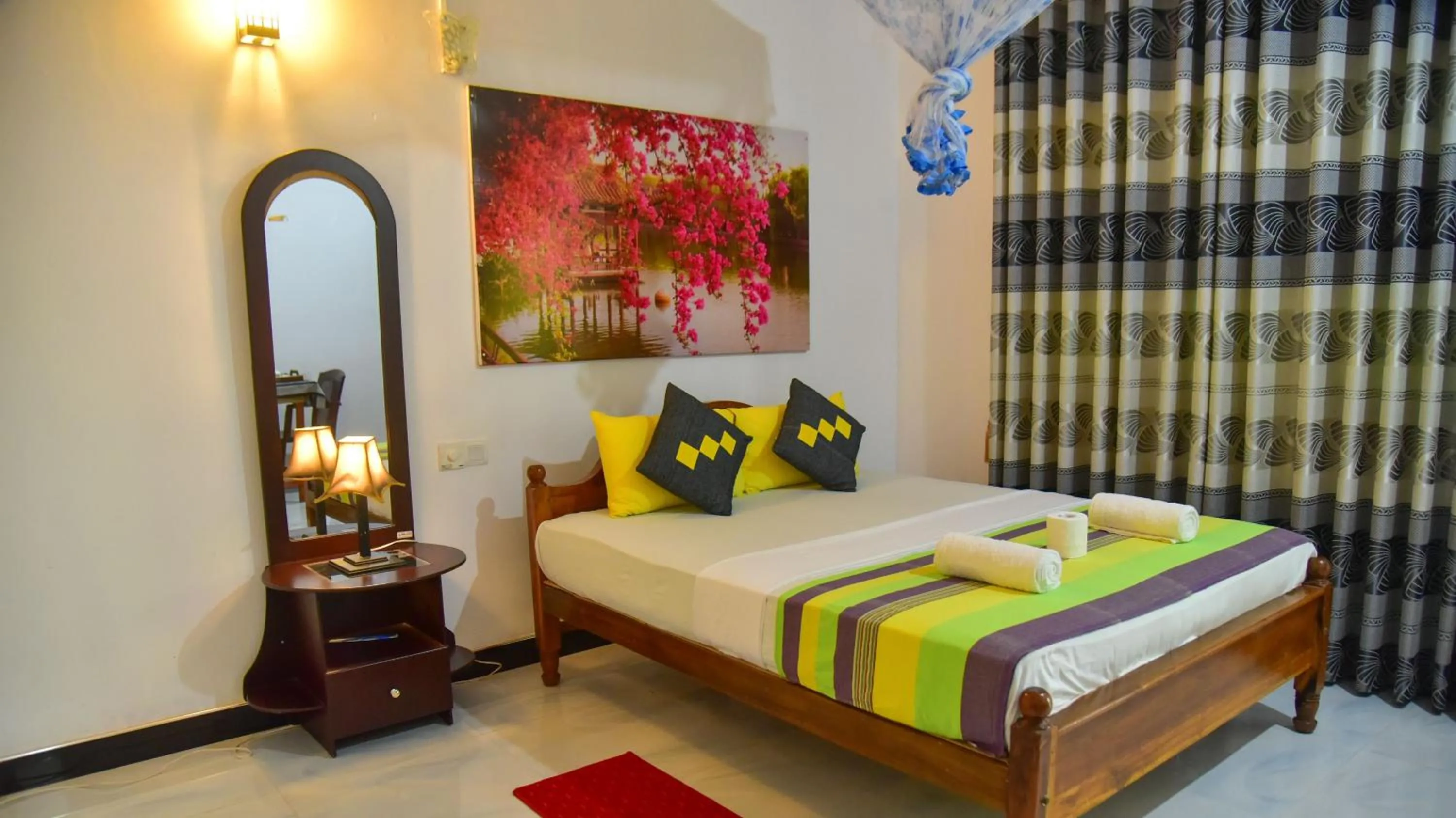 Bed in Sayare Inn