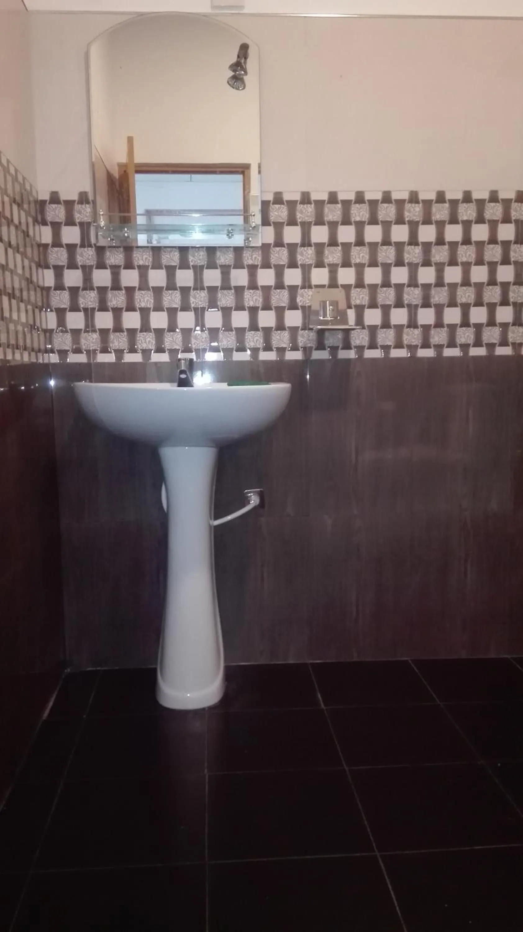 Bathroom in Ranmitha Villa Weligama