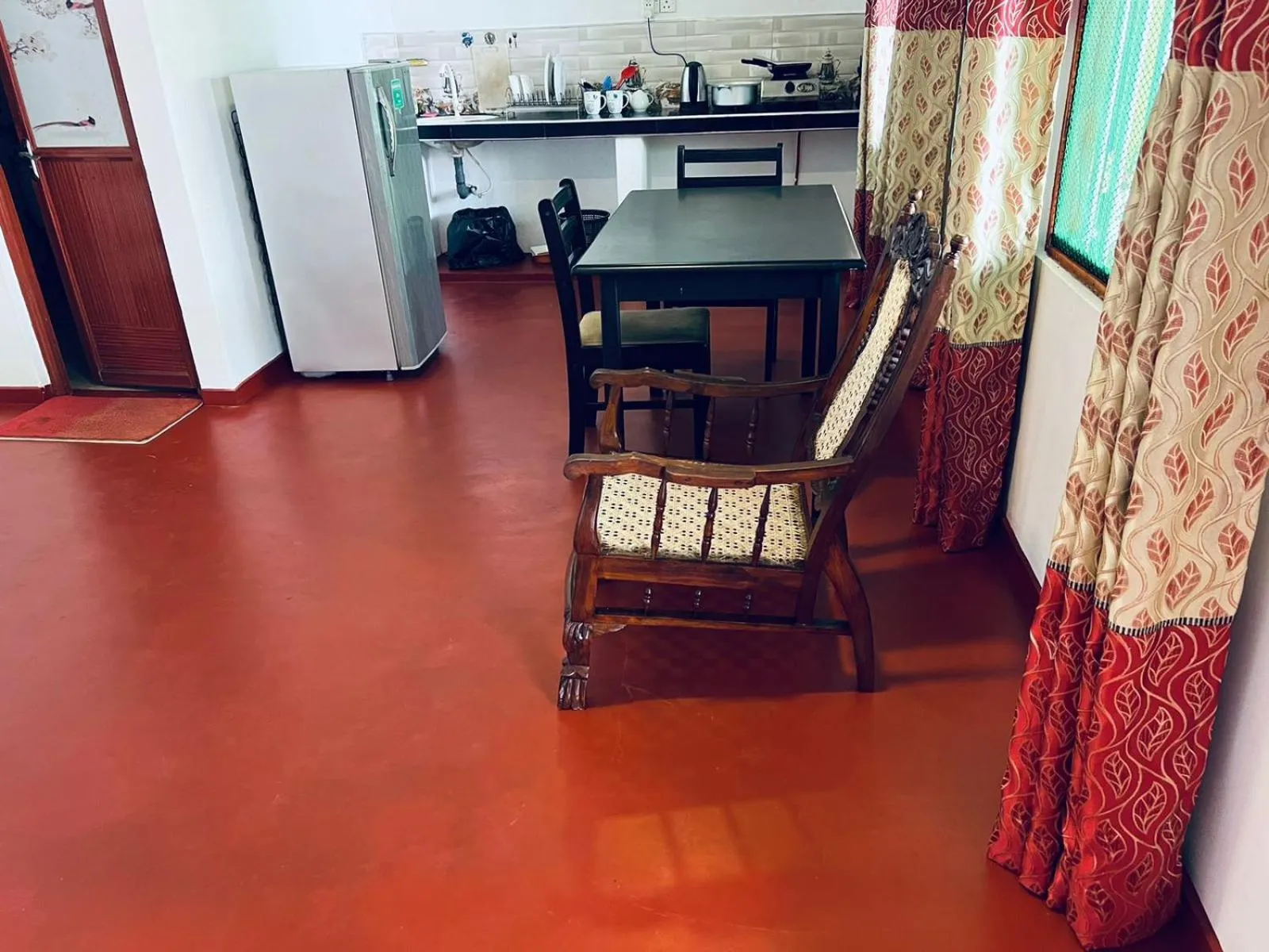 Dining area in Ranmitha Villa Weligama