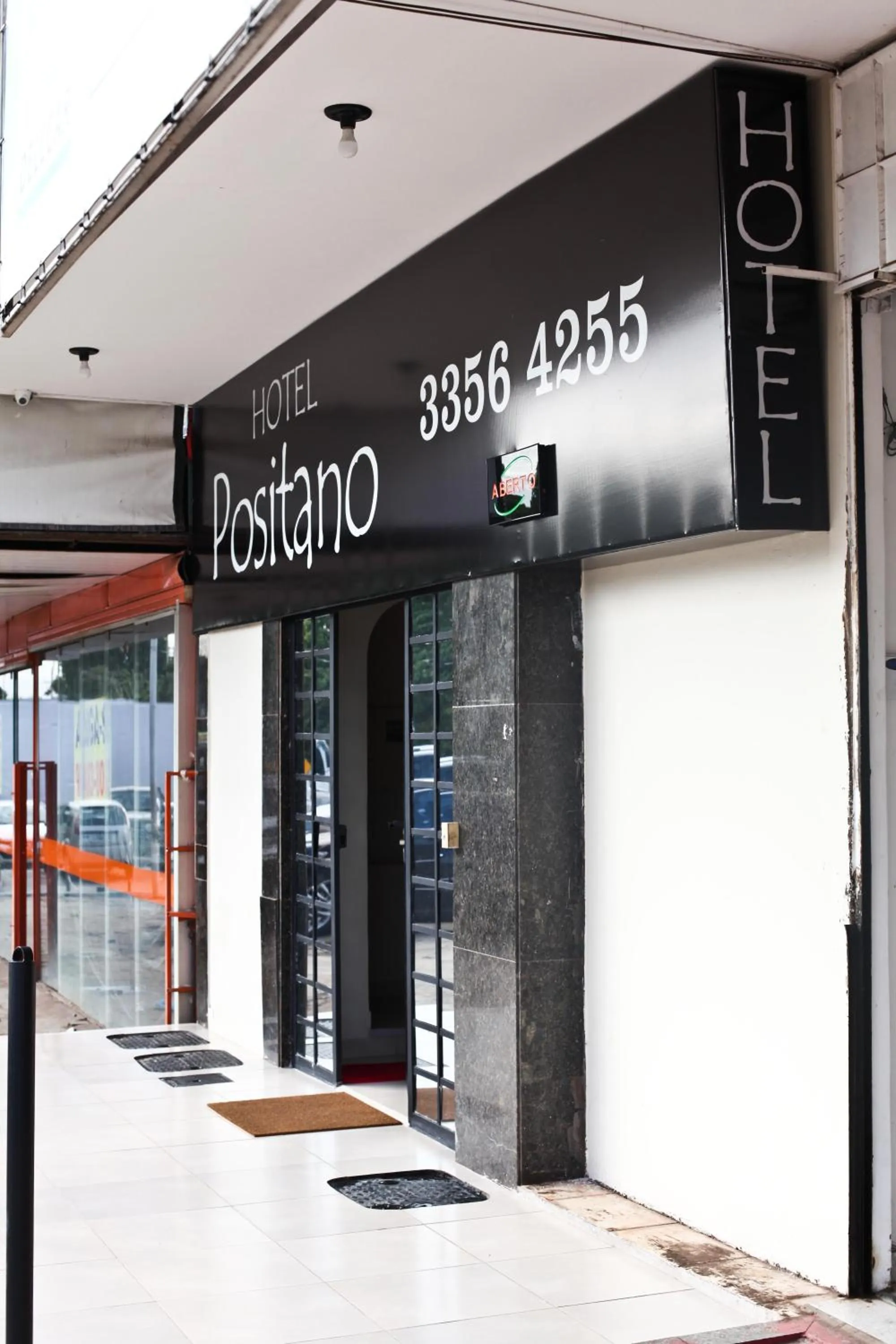 Property building in Hotel Positano