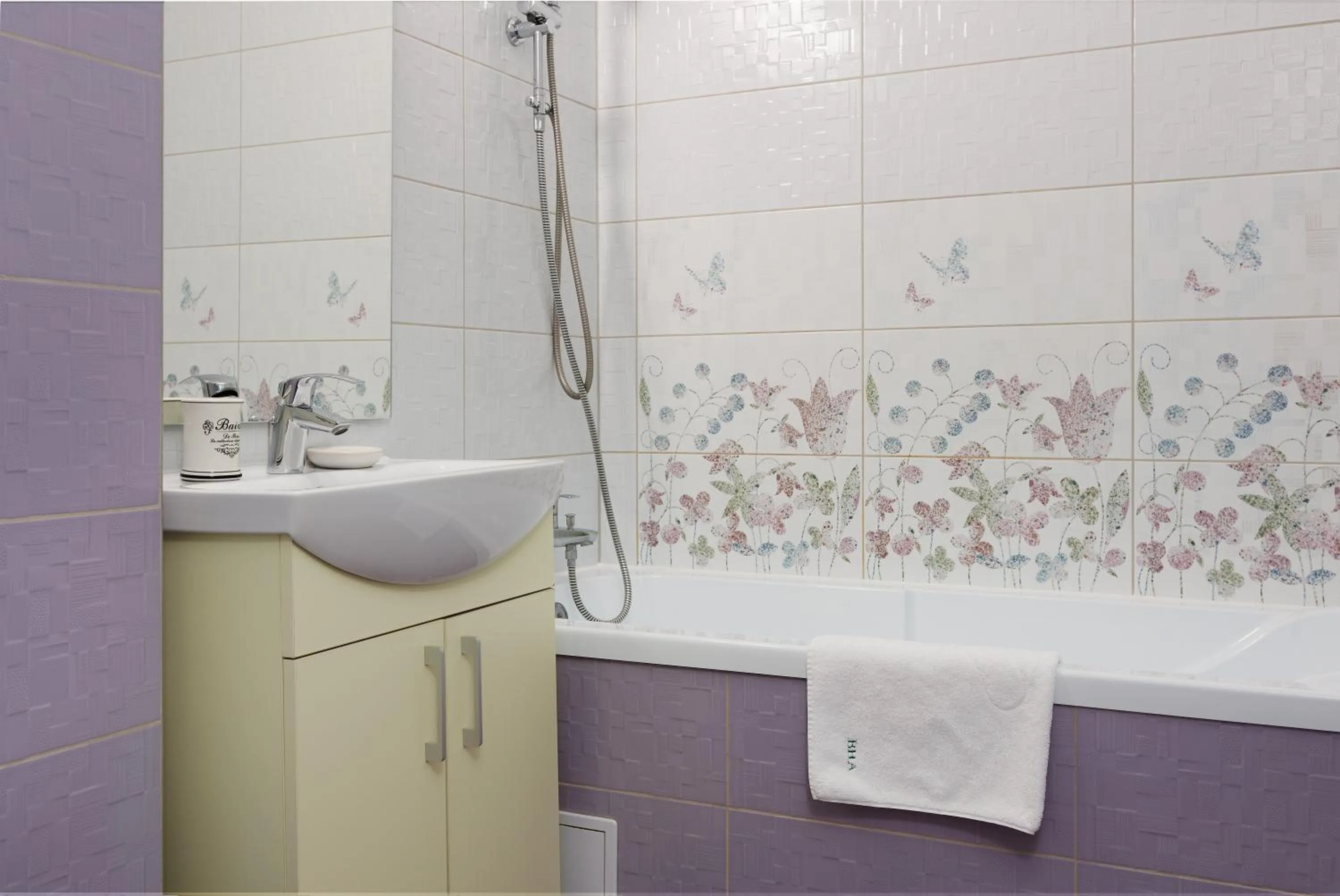 Shower in Brasov Holiday Apartments