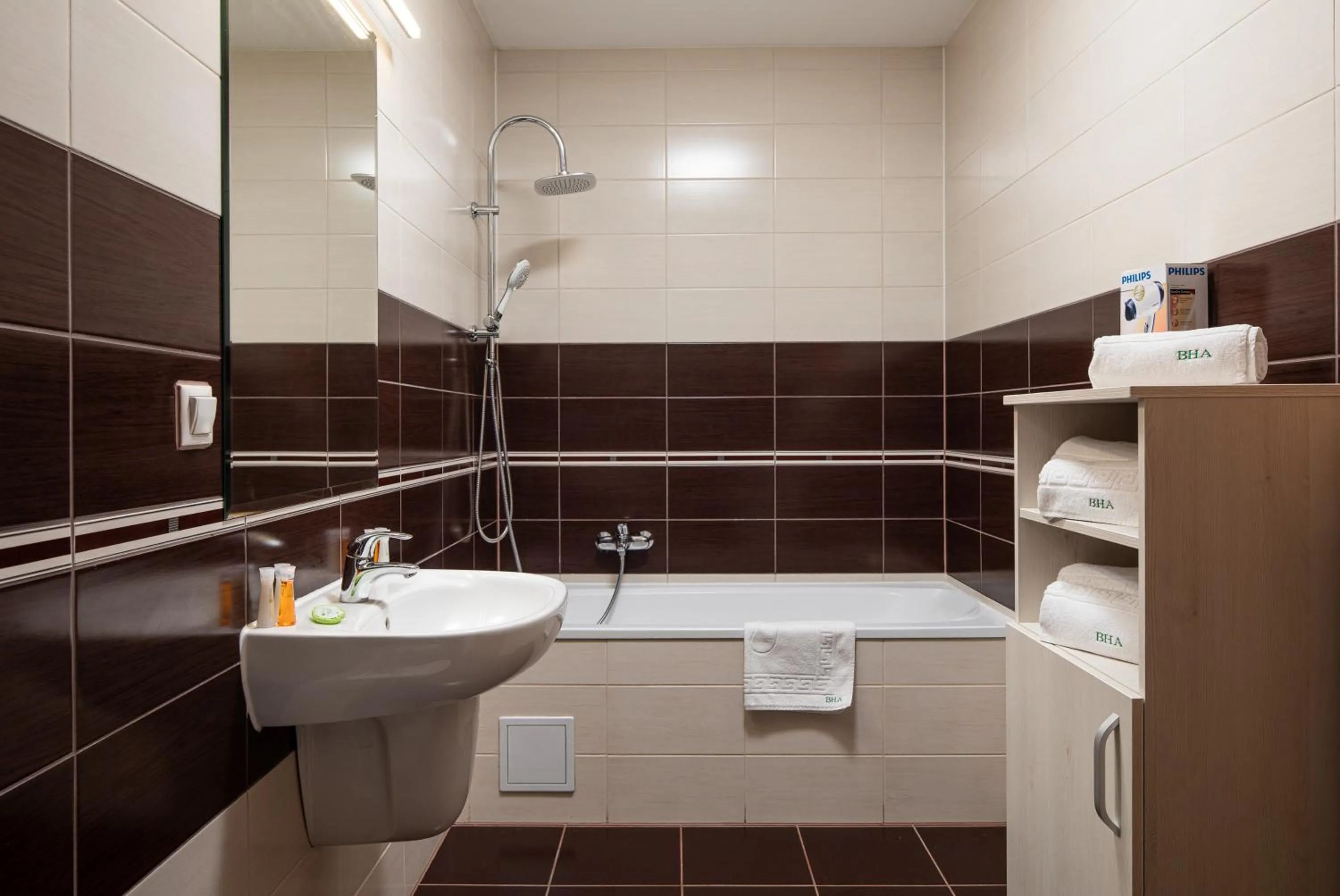 Shower in Brasov Holiday Apartments