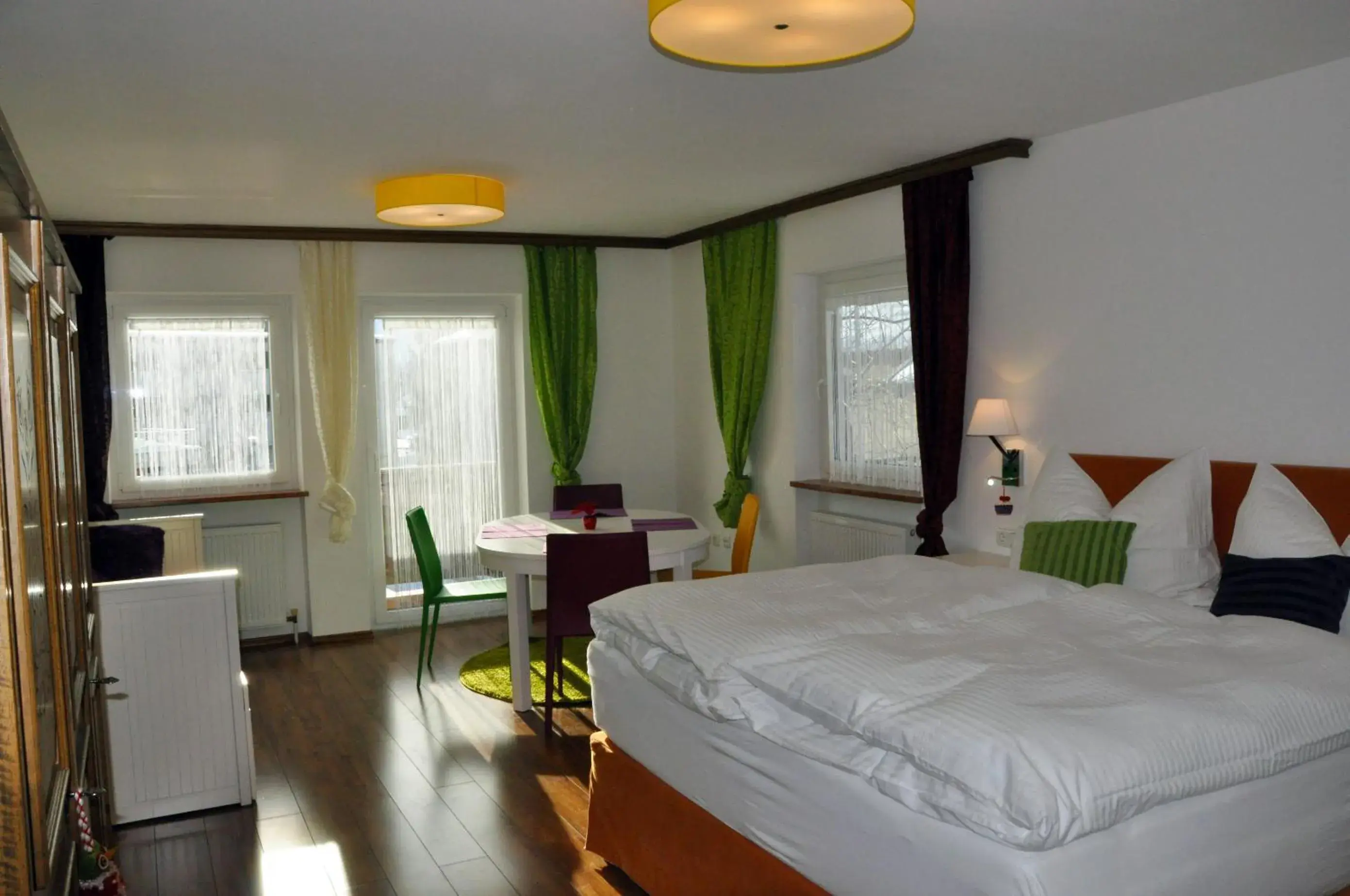 Family Suite with Balcony in Gästehaus Anna Family Suite with Balcony in Gästehaus Anna