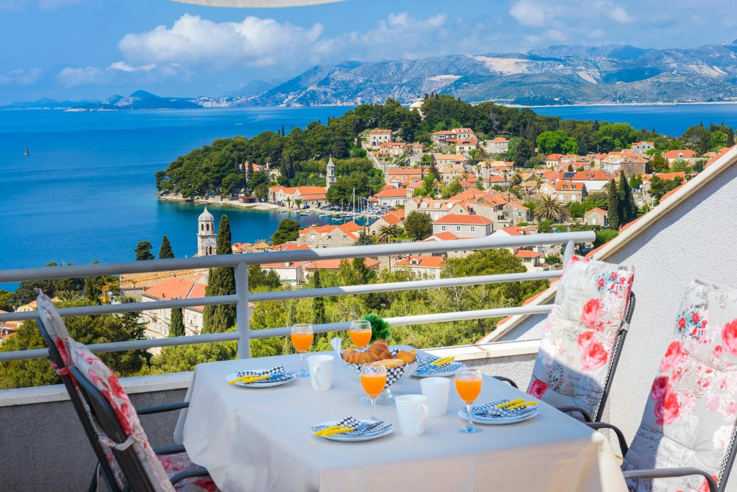 Day in Apartments Red Coral Cavtat