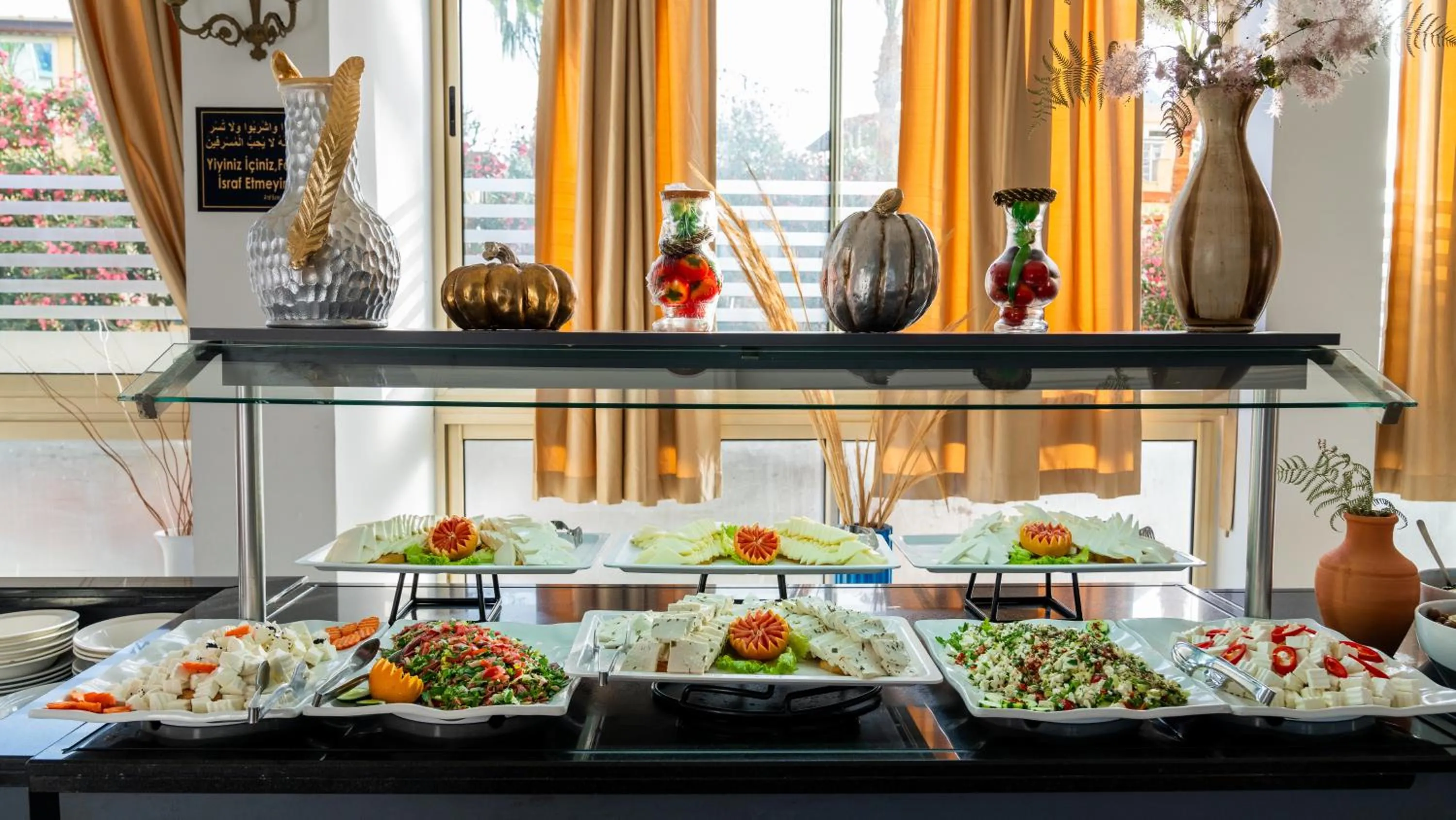 Buffet breakfast in Miarosa Konakli Garden