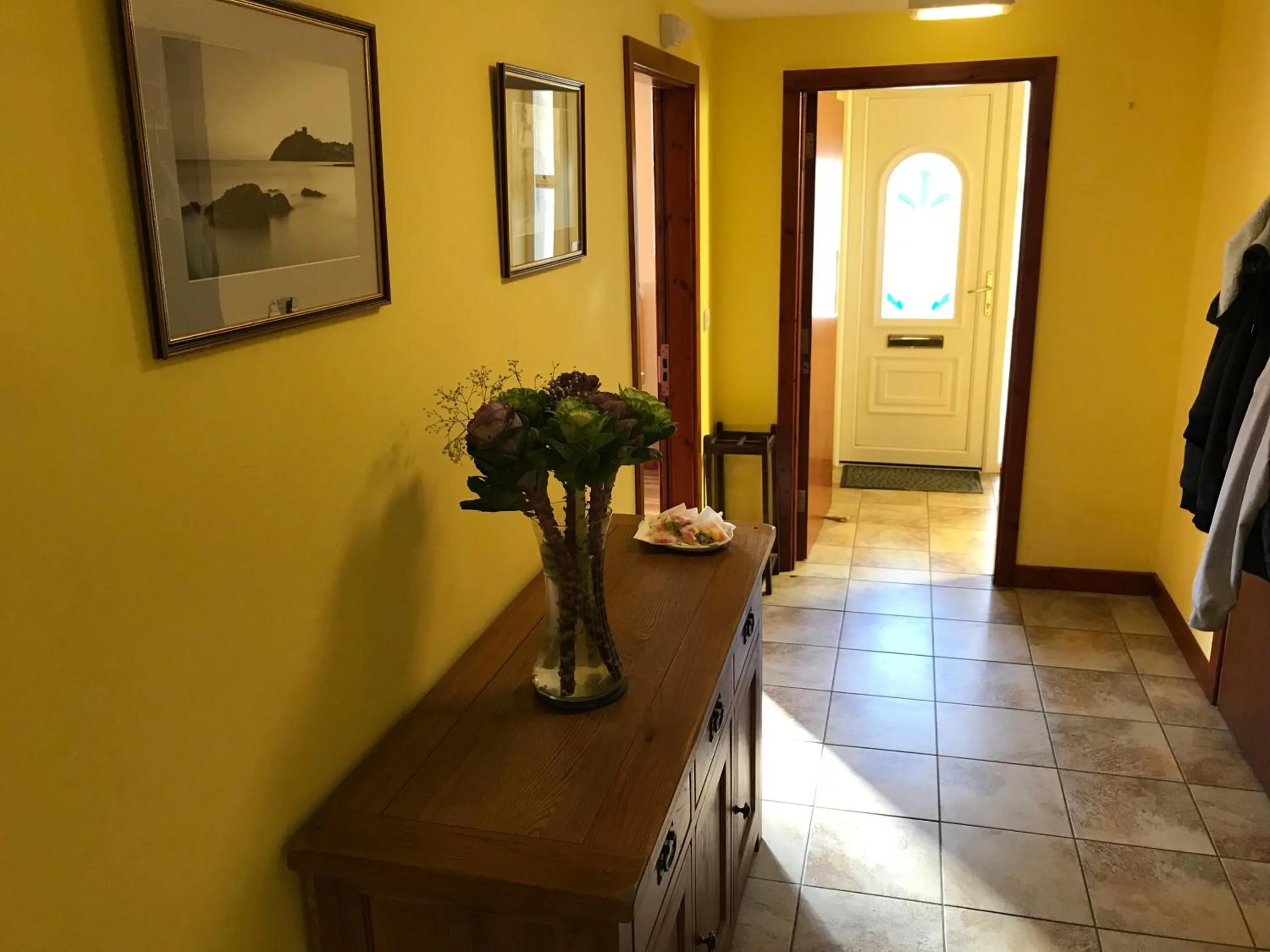 Lobby or reception in Pisgah Guesthouse Snowdonia