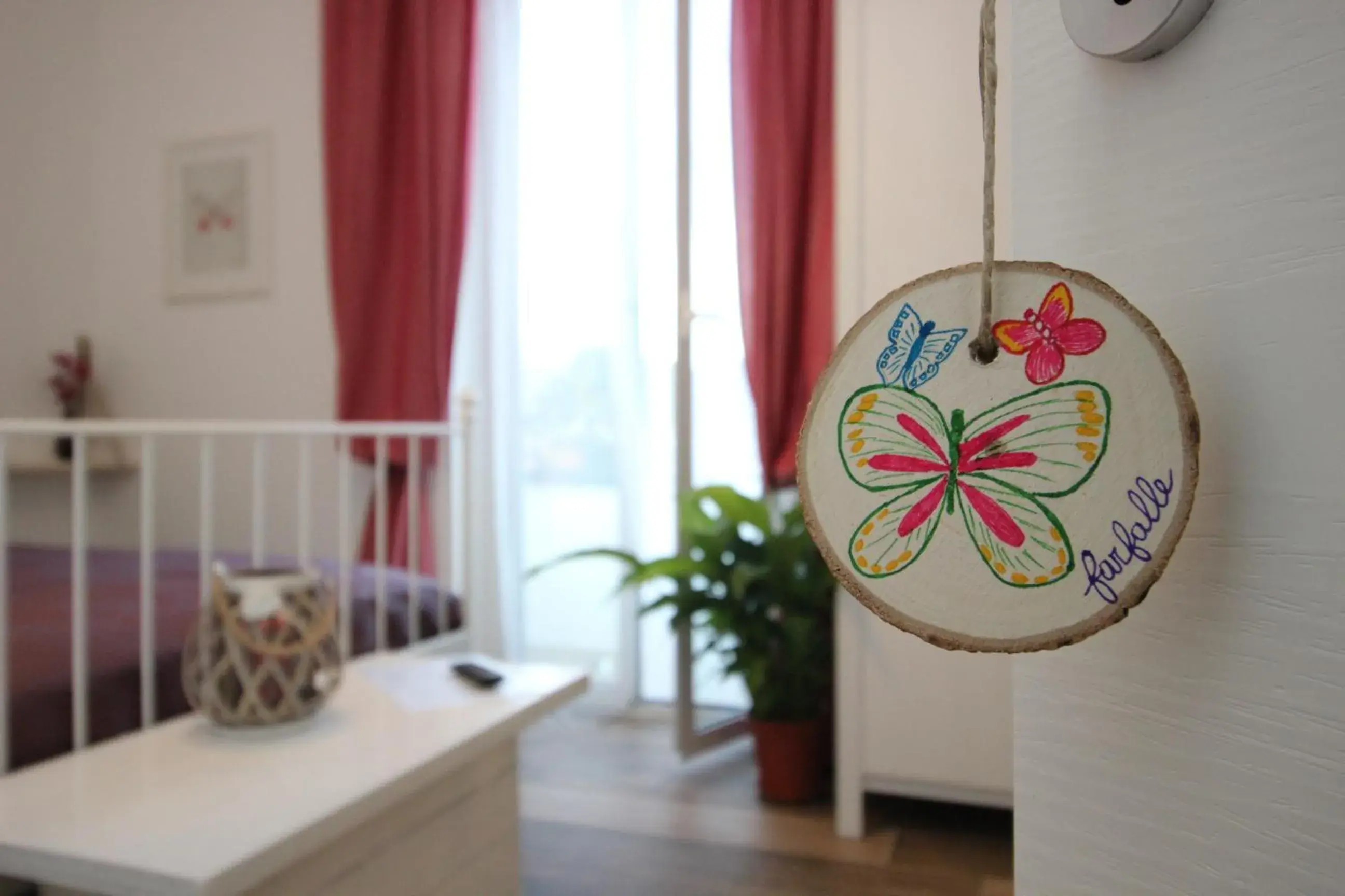 Double Room with Balcony - single occupancy in Il Leone Bianco Affittacamere Double Room with Balcony - single occupancy in Il Leone Bianco Affittacamere