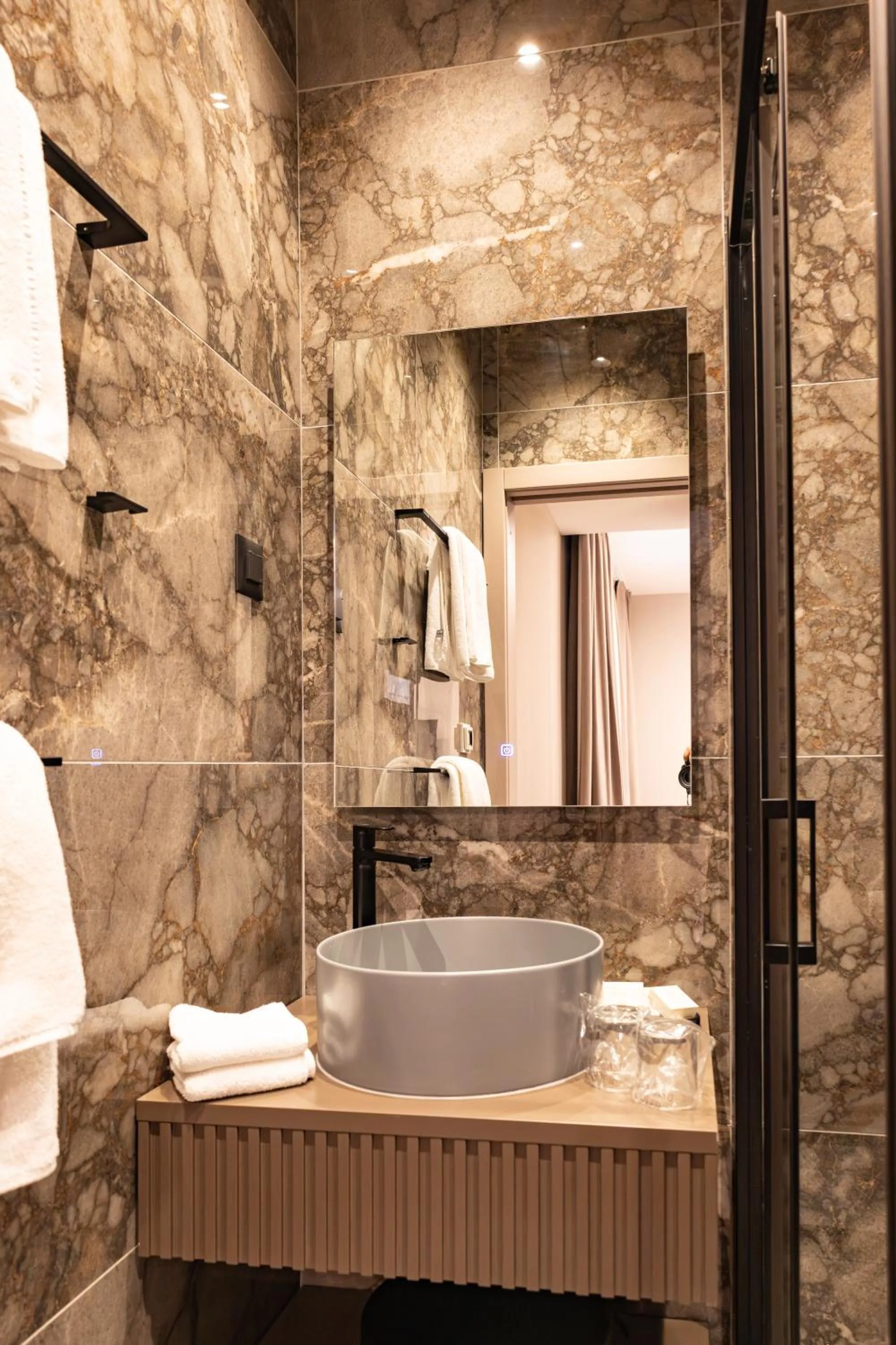 Bathroom in Hotel Aquarius Dubrovnik