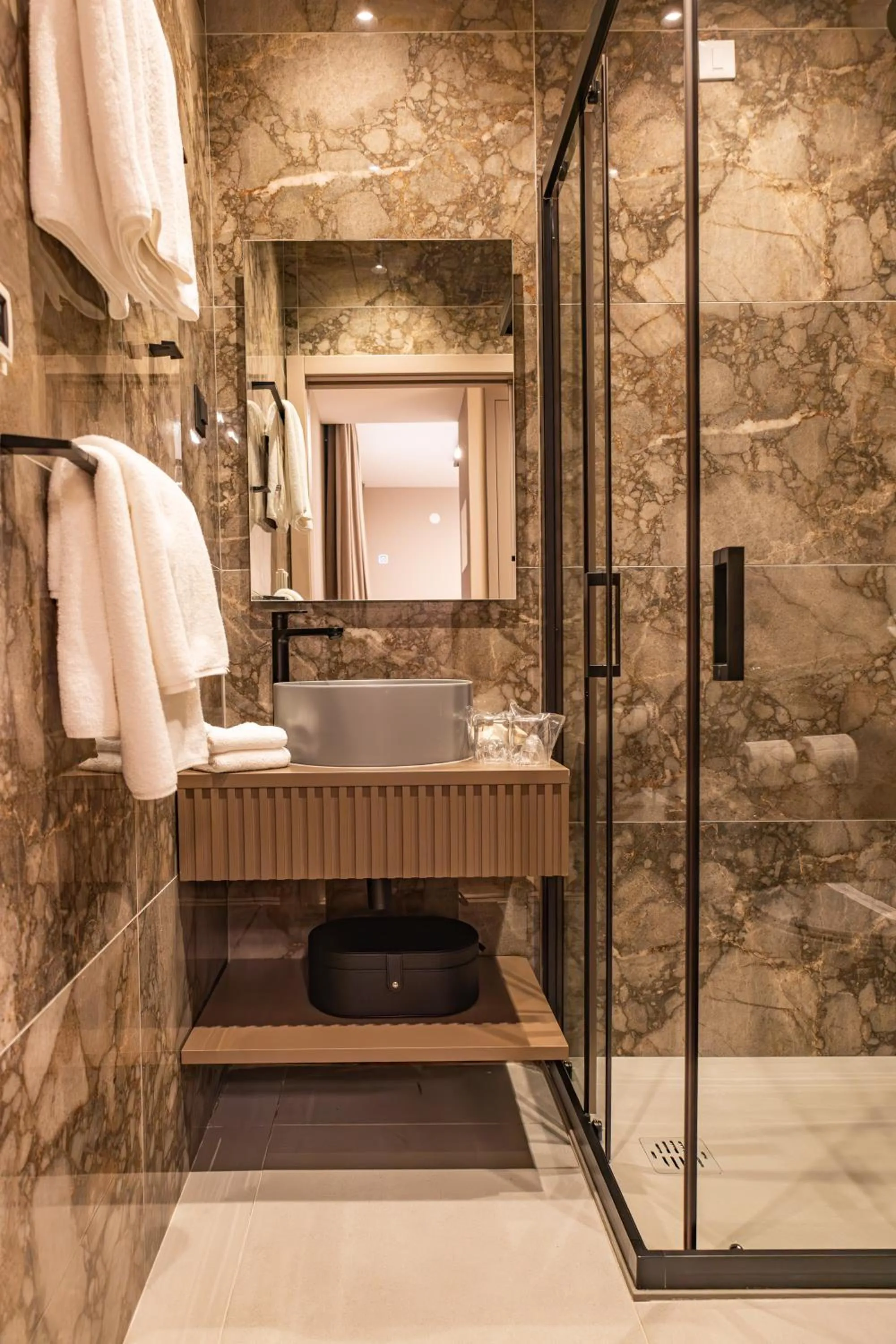 Bathroom in Hotel Aquarius Dubrovnik