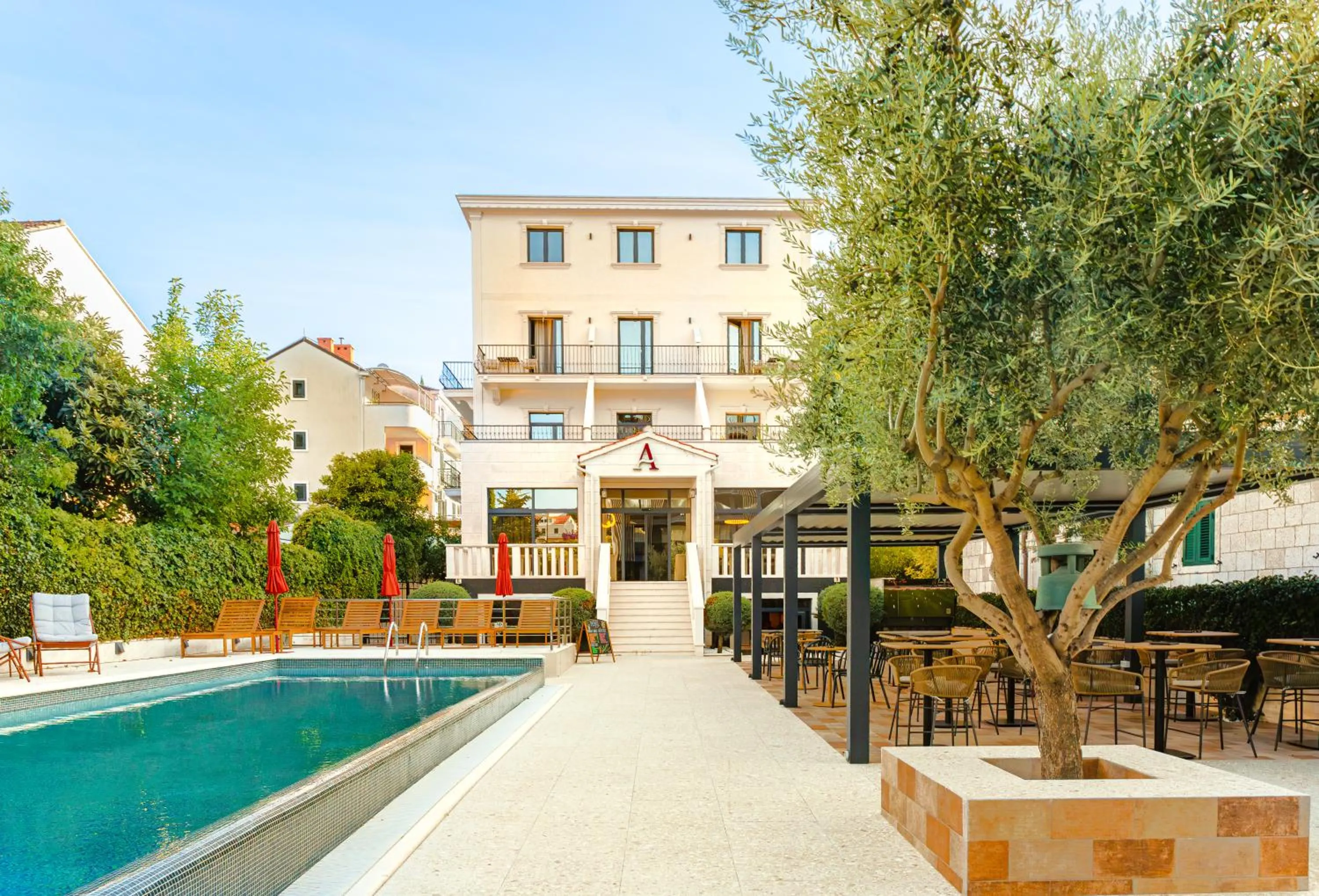 Property building in Hotel Aquarius Dubrovnik