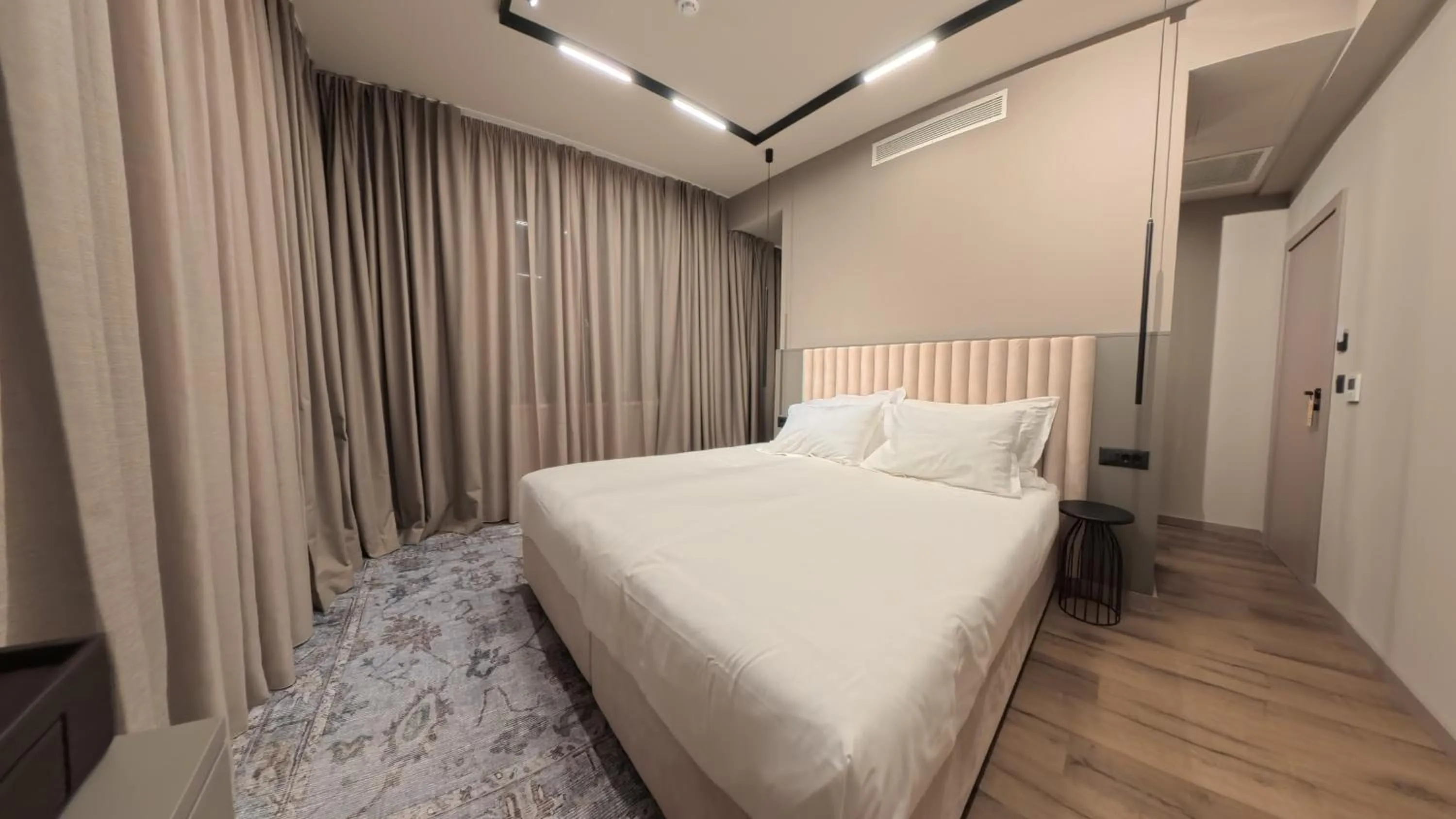 Bed in Hotel Aquarius Dubrovnik