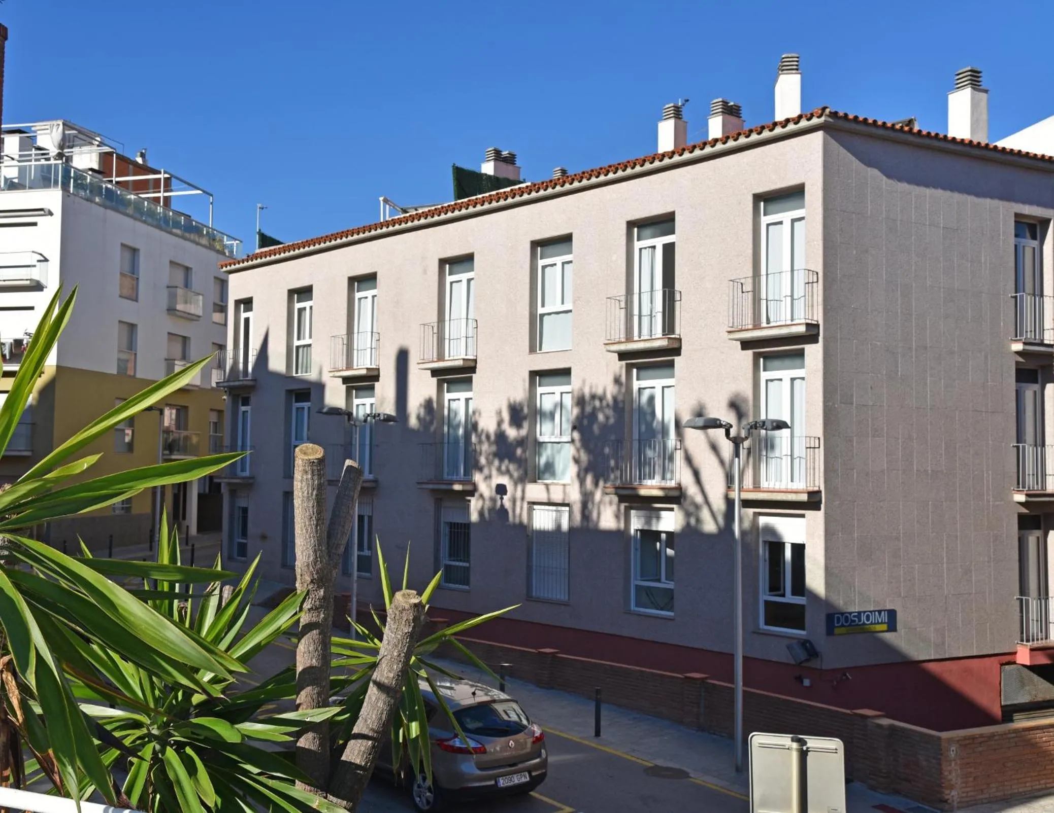 Property building in Apartamentos AR Dosjoimi