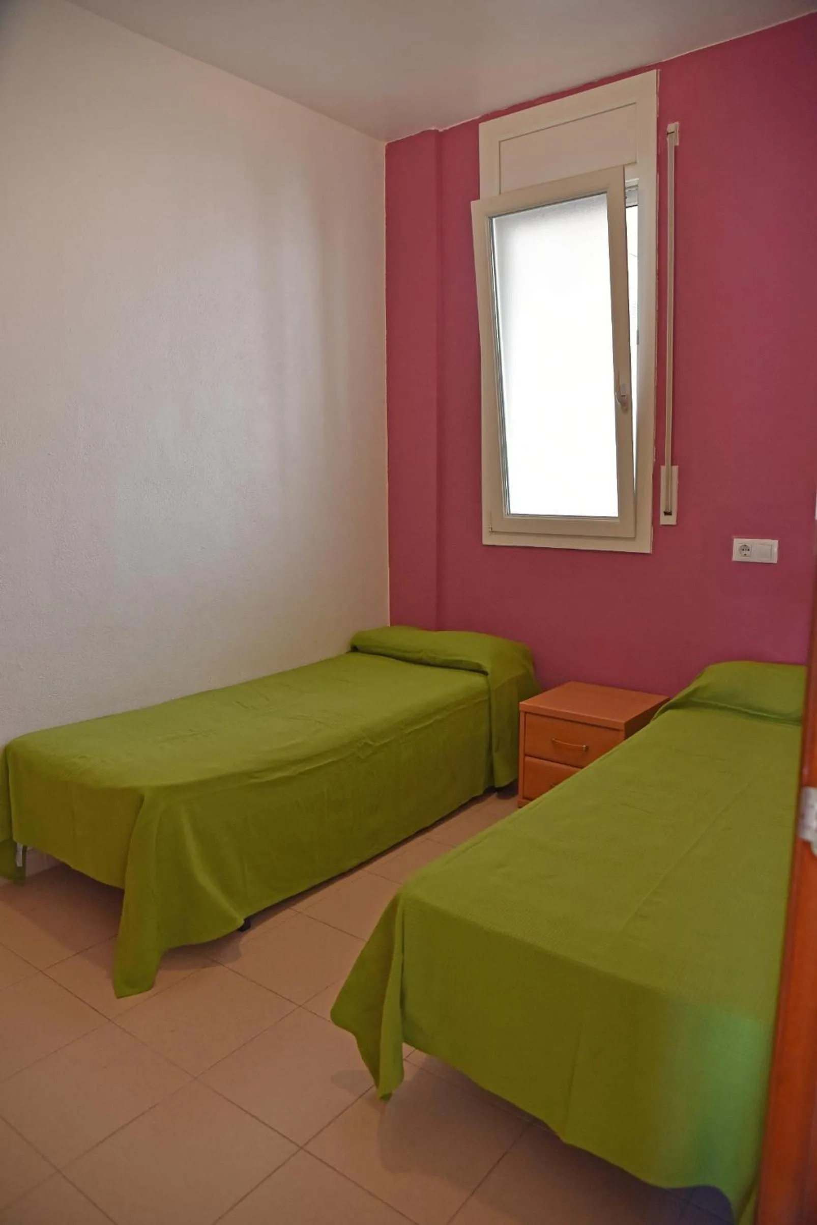 Bedroom, Bed in Apartamentos AR Dosjoimi