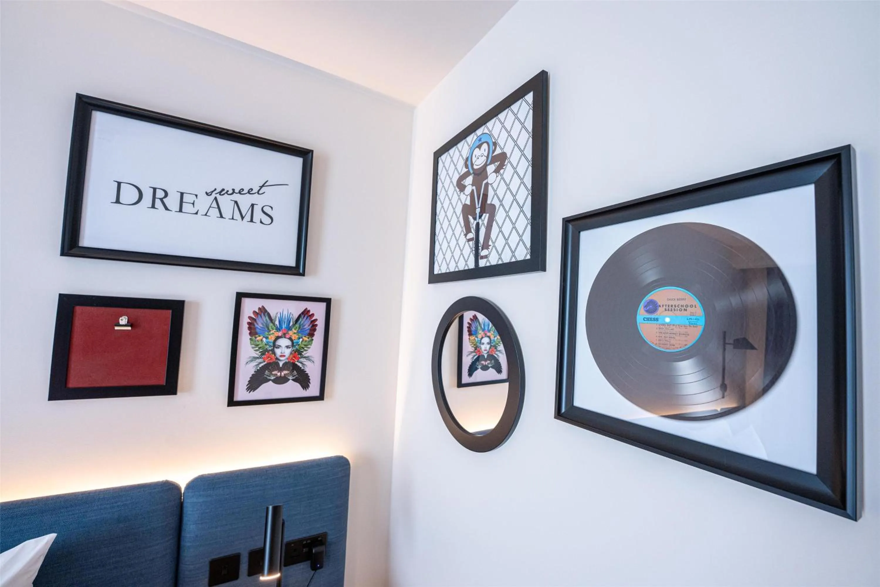 Photo of the whole room in Hampton By Hilton Bristol Airport