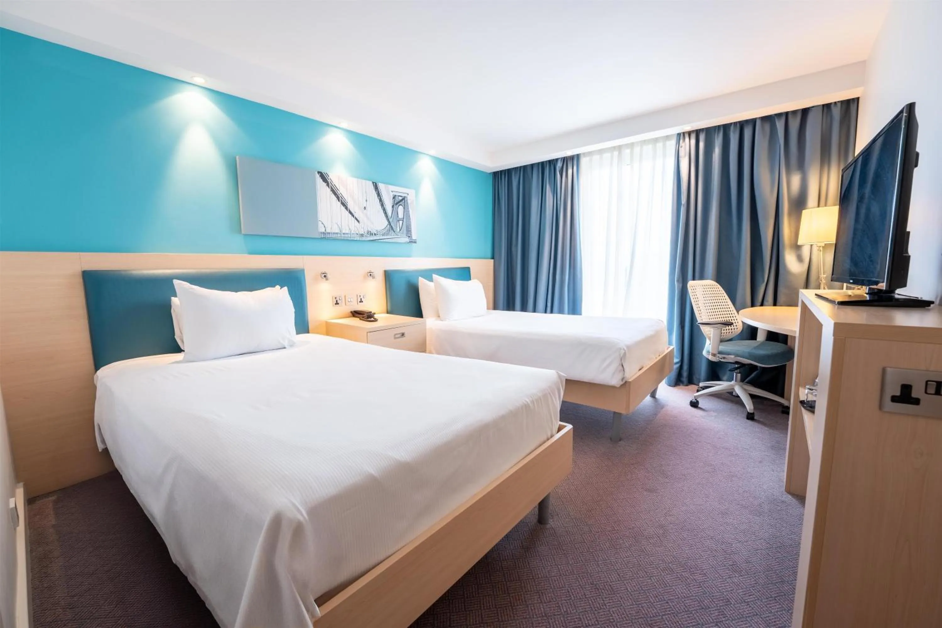 Bed in Hampton By Hilton Bristol Airport