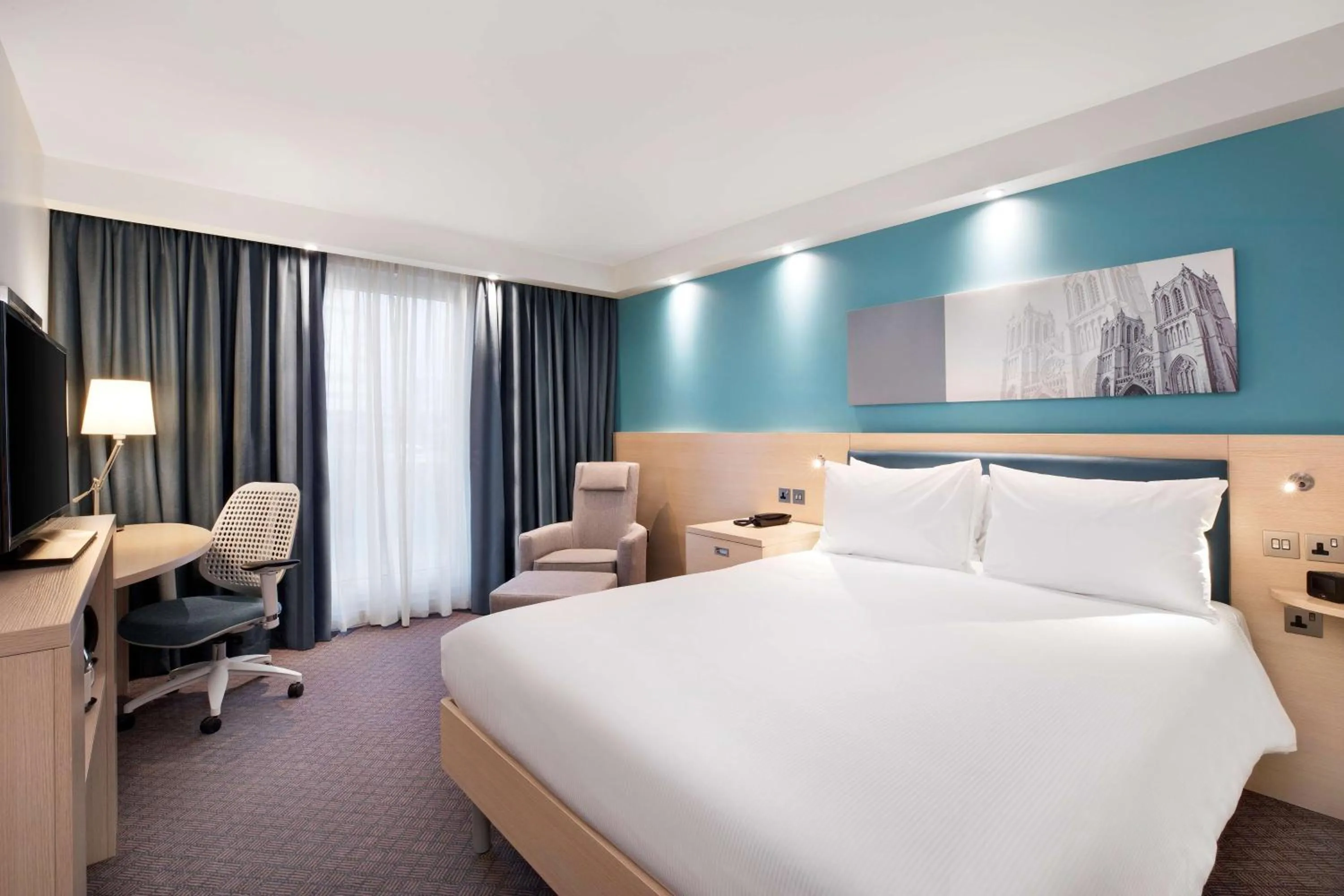 Bed in Hampton By Hilton Bristol Airport