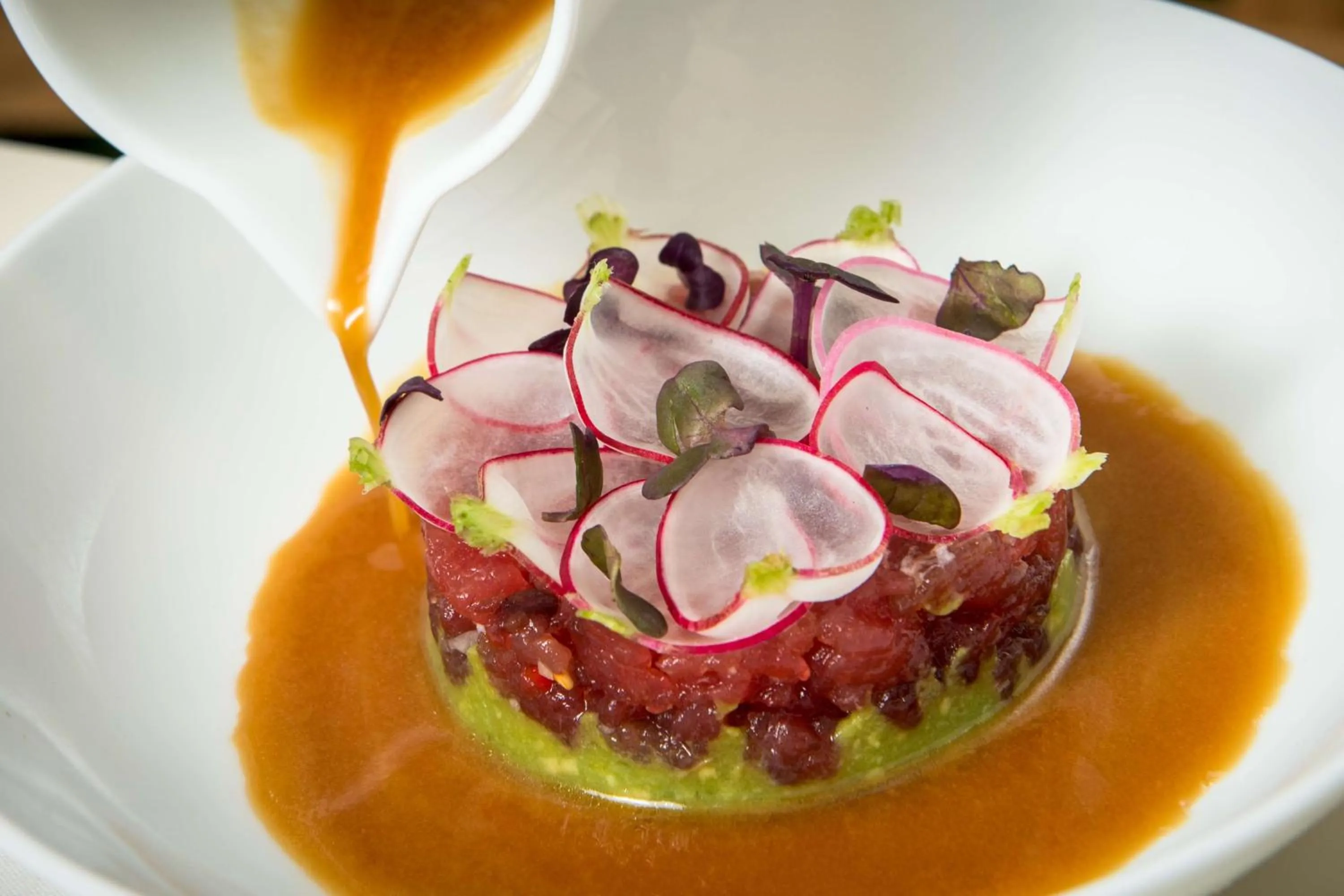 Restaurant/places to eat in Waldorf Astoria Beverly Hills