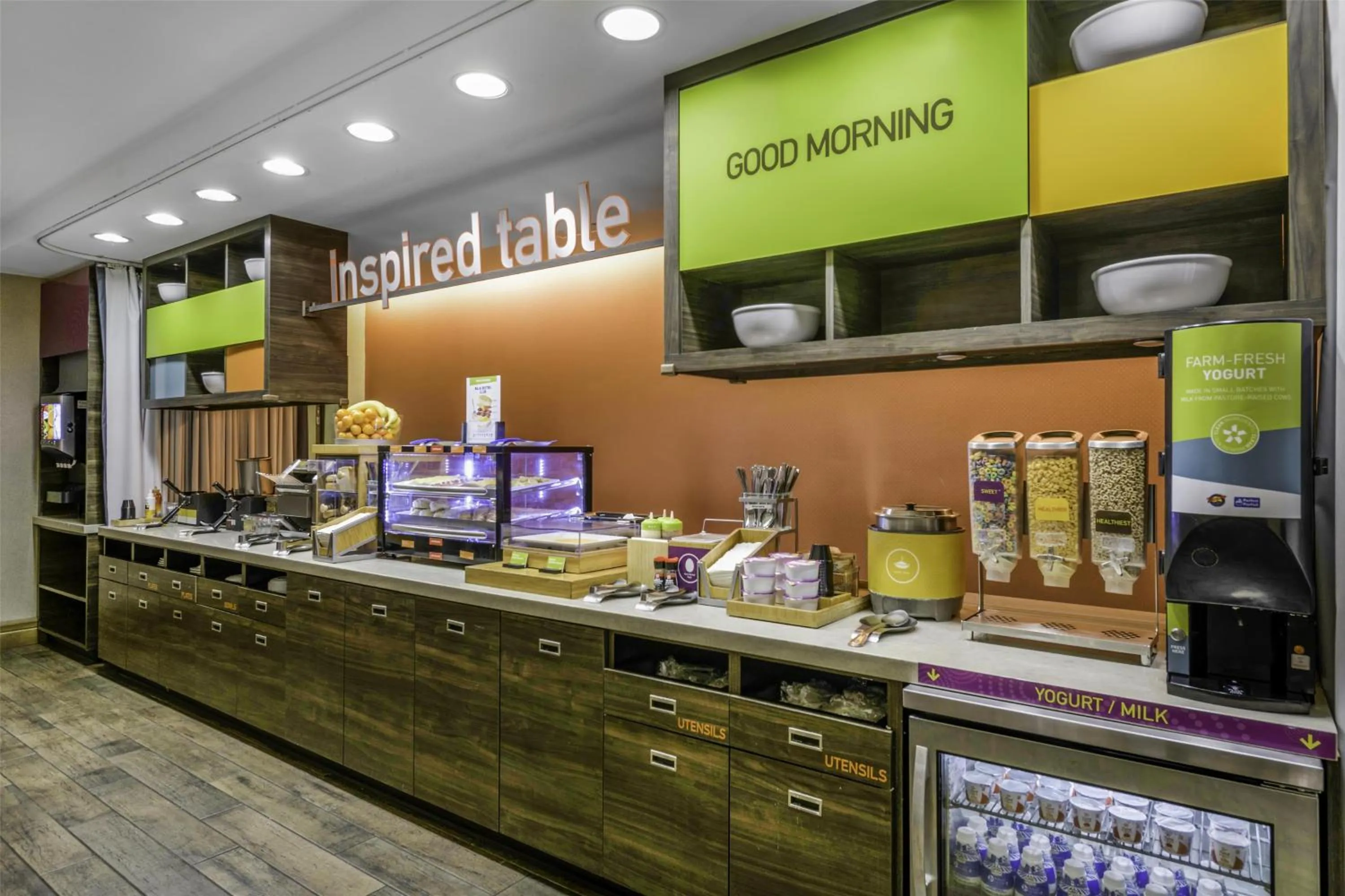 Breakfast in Home2 Suites By Hilton St. Simons Island