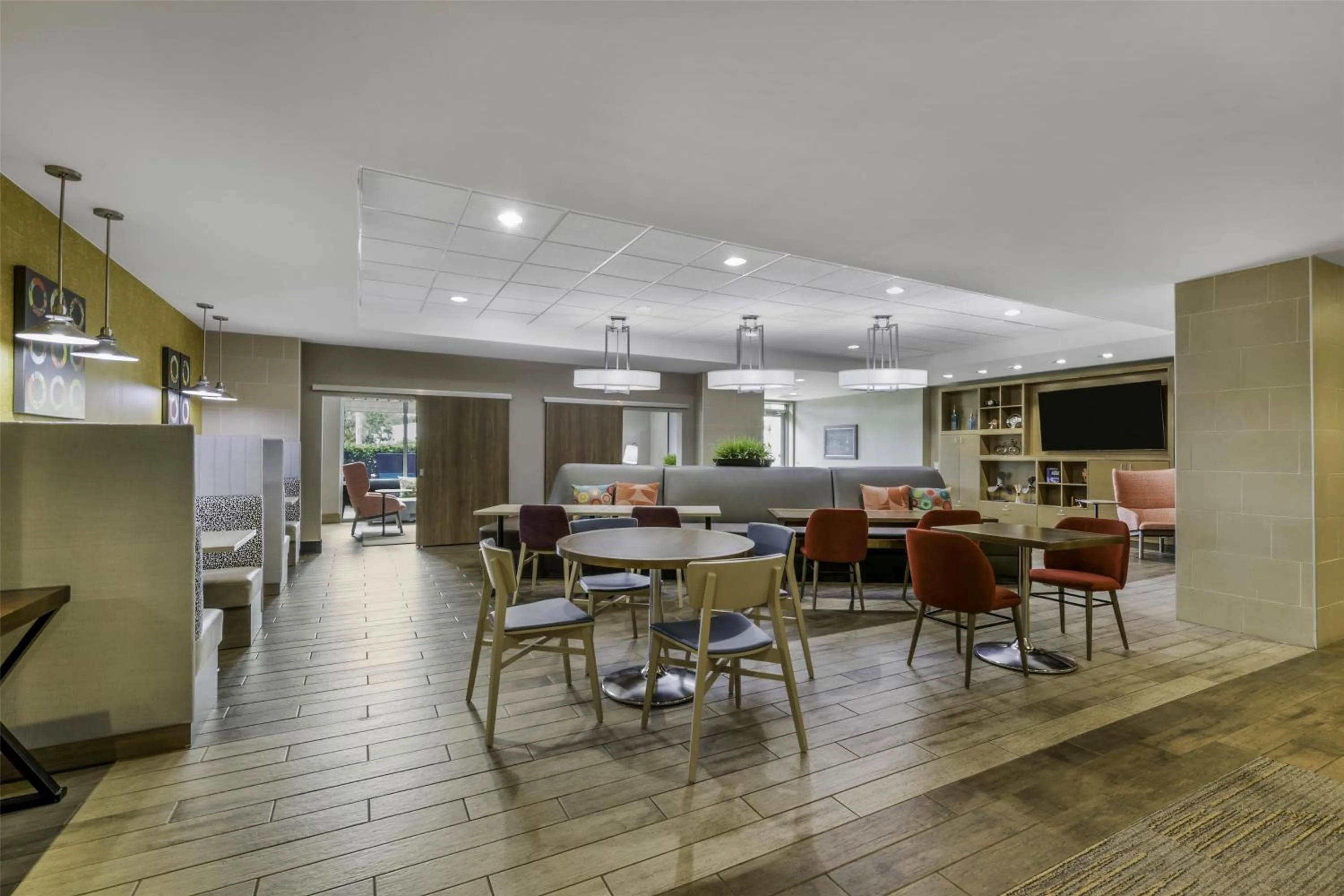 Lobby or reception in Home2 Suites By Hilton St. Simons Island