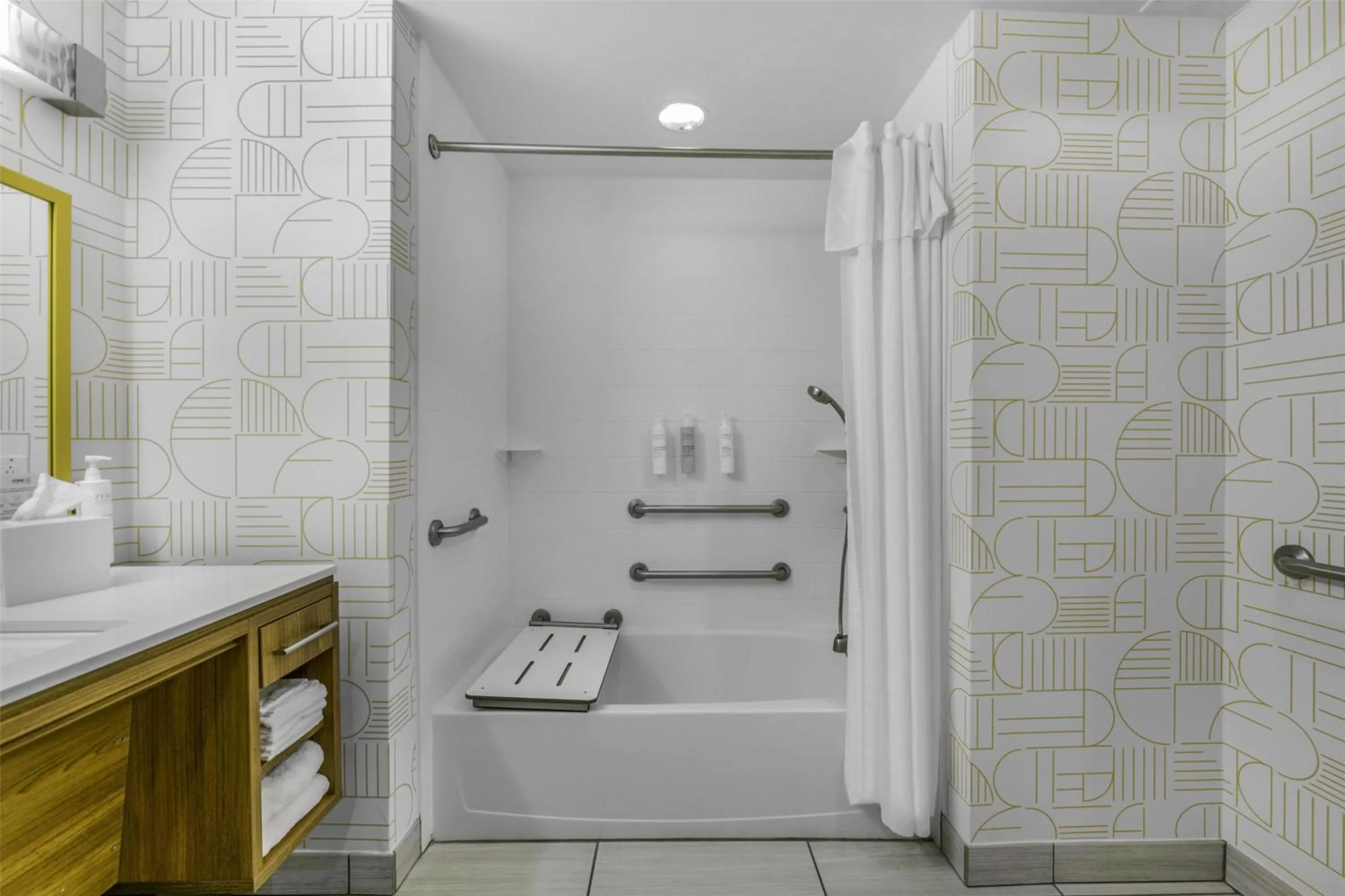 Bathroom in Home2 Suites By Hilton St. Simons Island