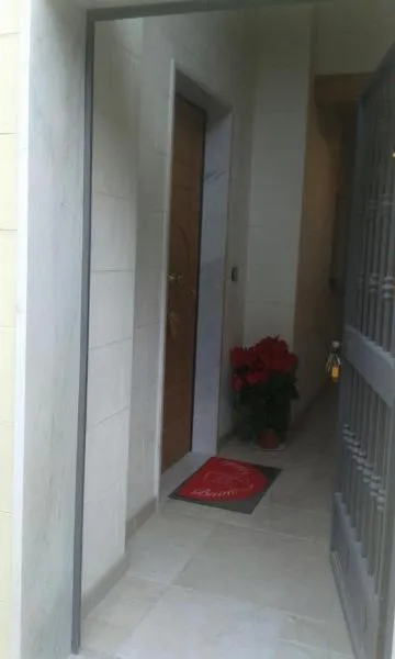 Facade/entrance in Portico dei Sassi