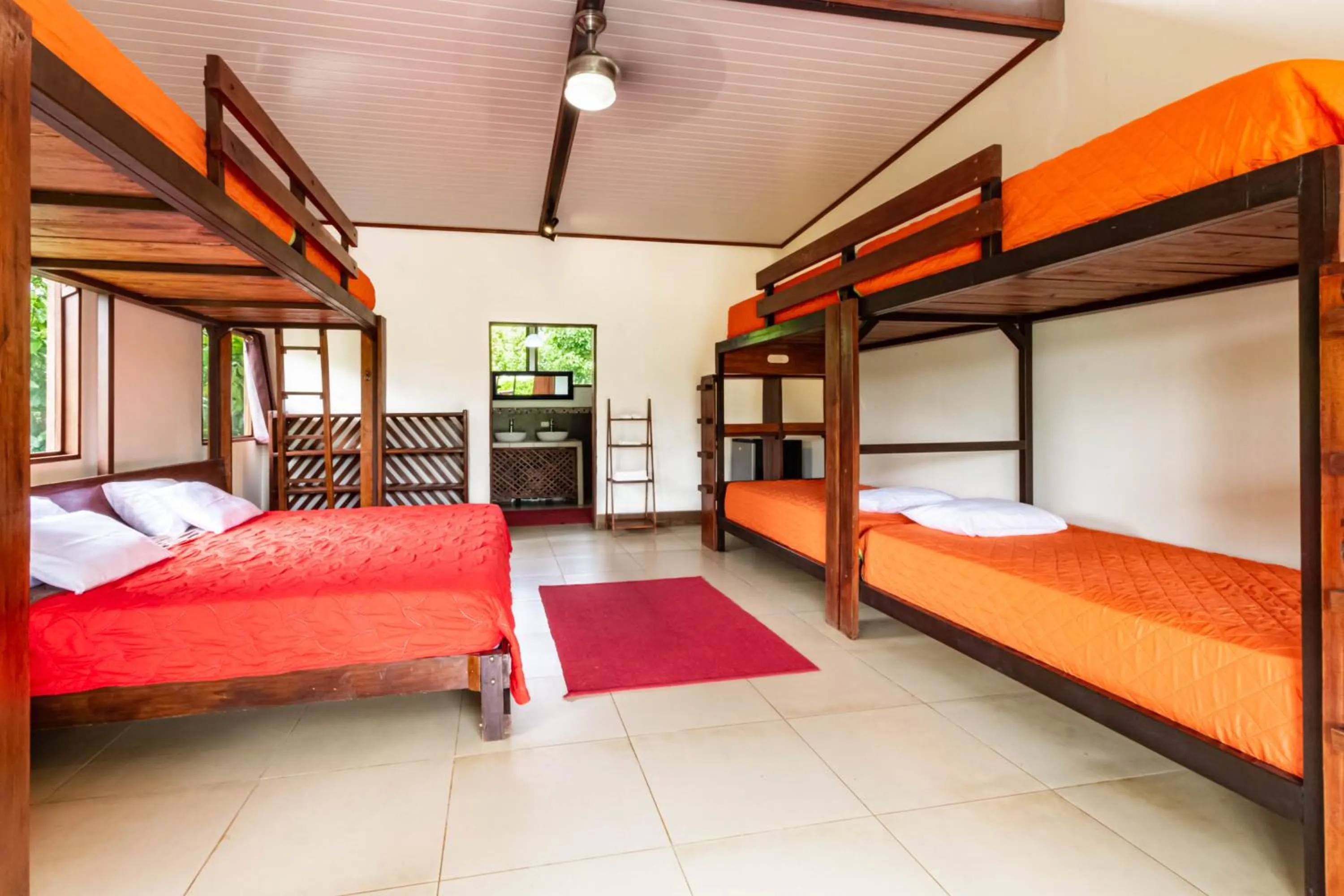 Bedroom, Bed in La Anita Rain Forest