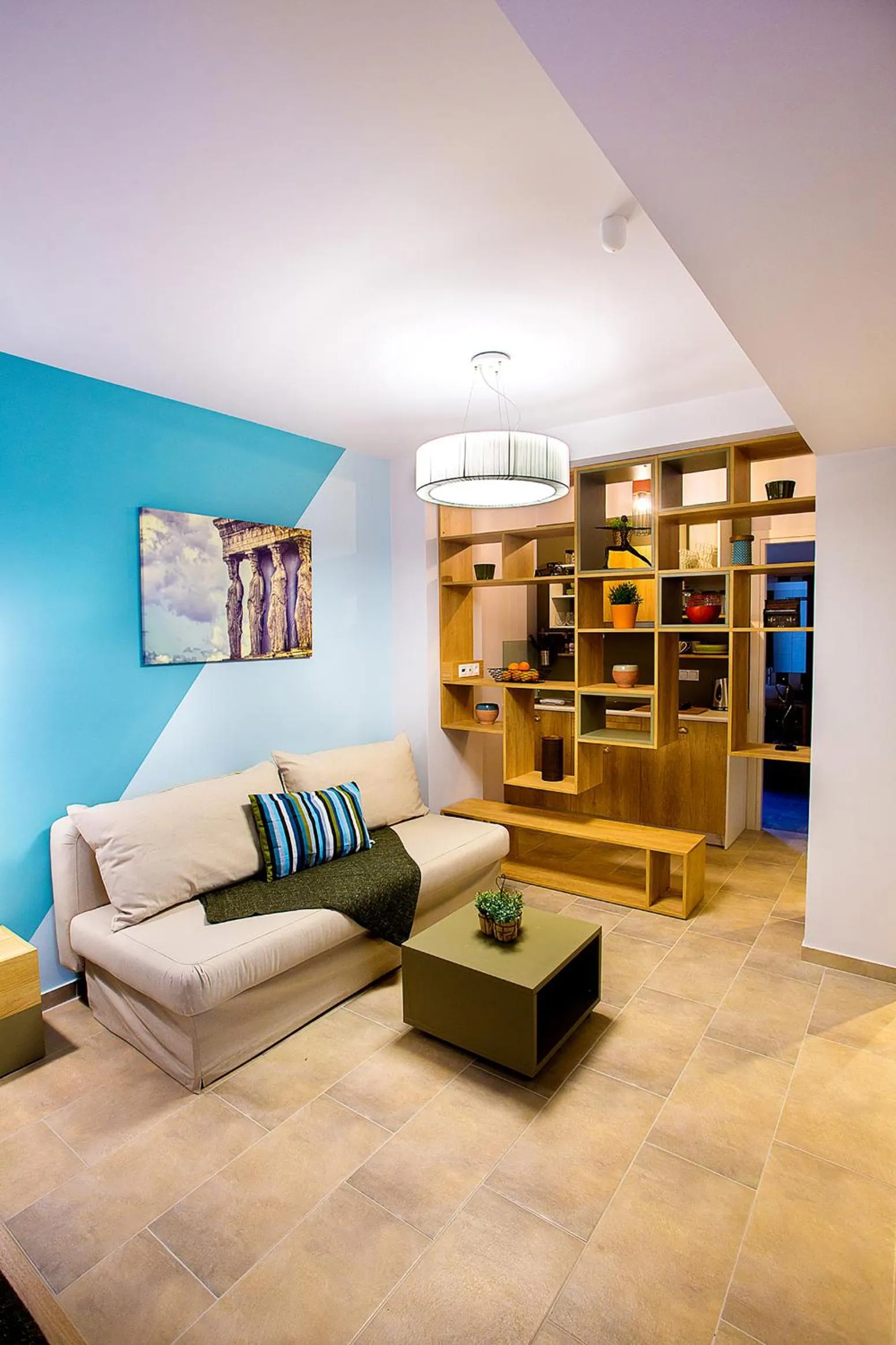 Kitchen or kitchenette in Emerald Suite