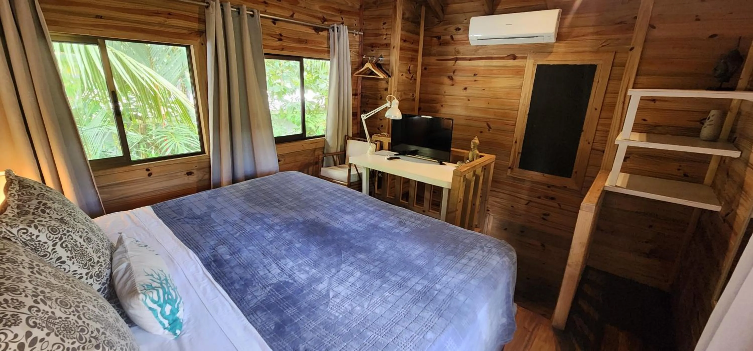 Bed in Boutique Hotel y Spa Tangara Azul