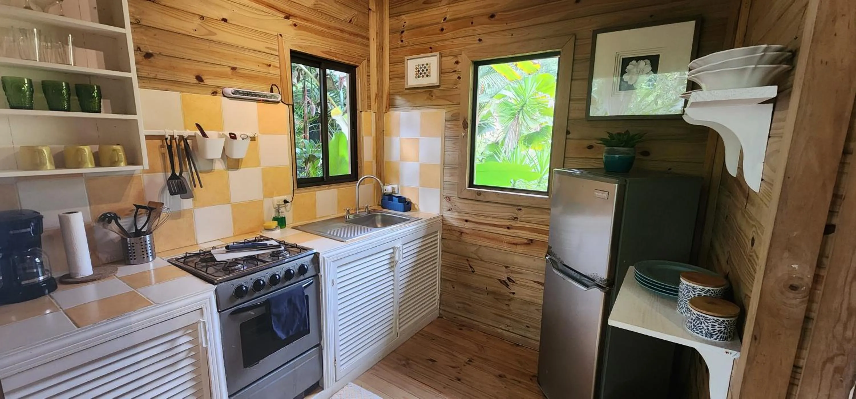 Kitchen or kitchenette in Boutique Hotel y Spa Tangara Azul