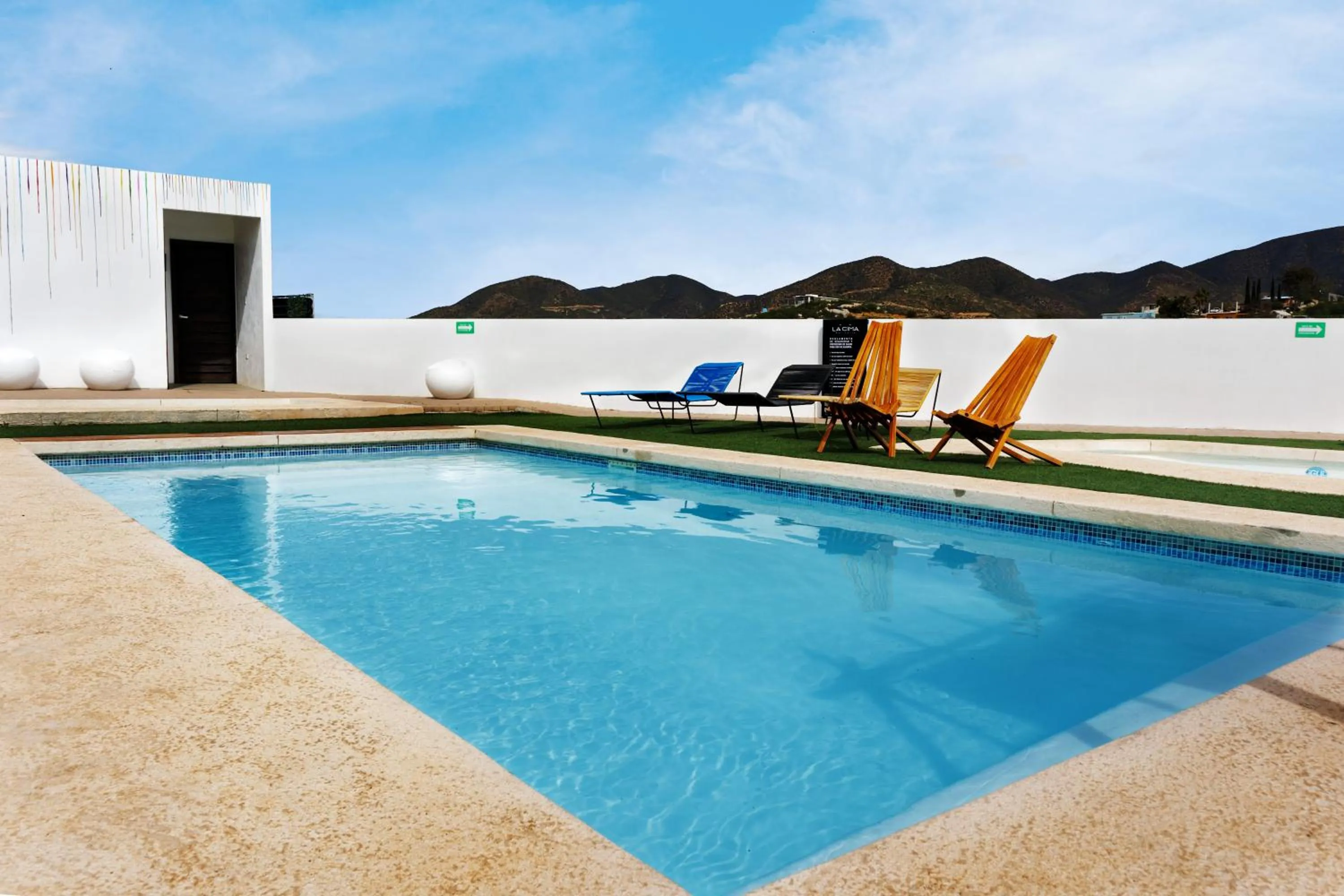 Swimming pool in La Cima del Valle