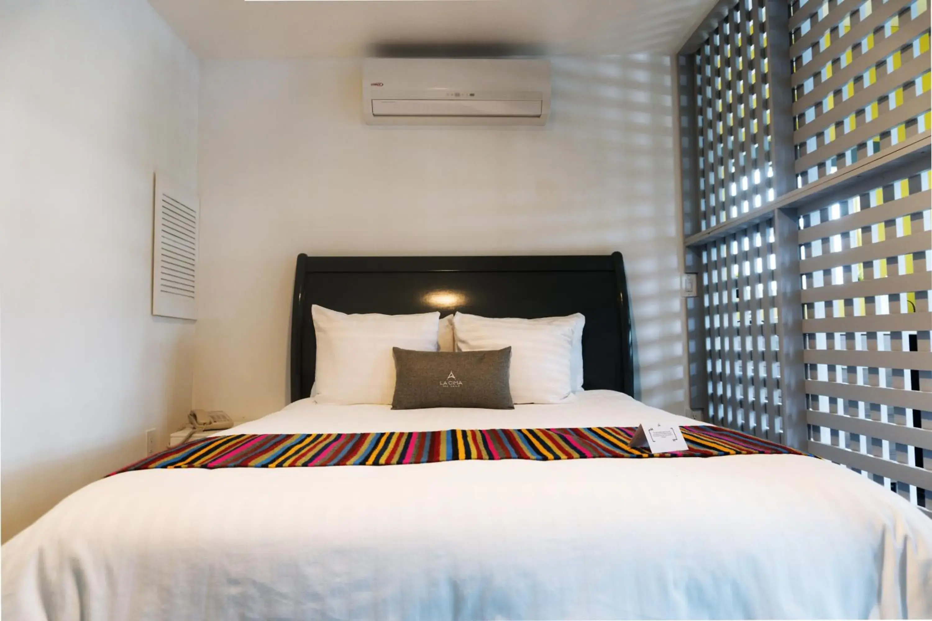 King Suite with Balcony in La Cima del Valle King Suite with Balcony in La Cima del Valle